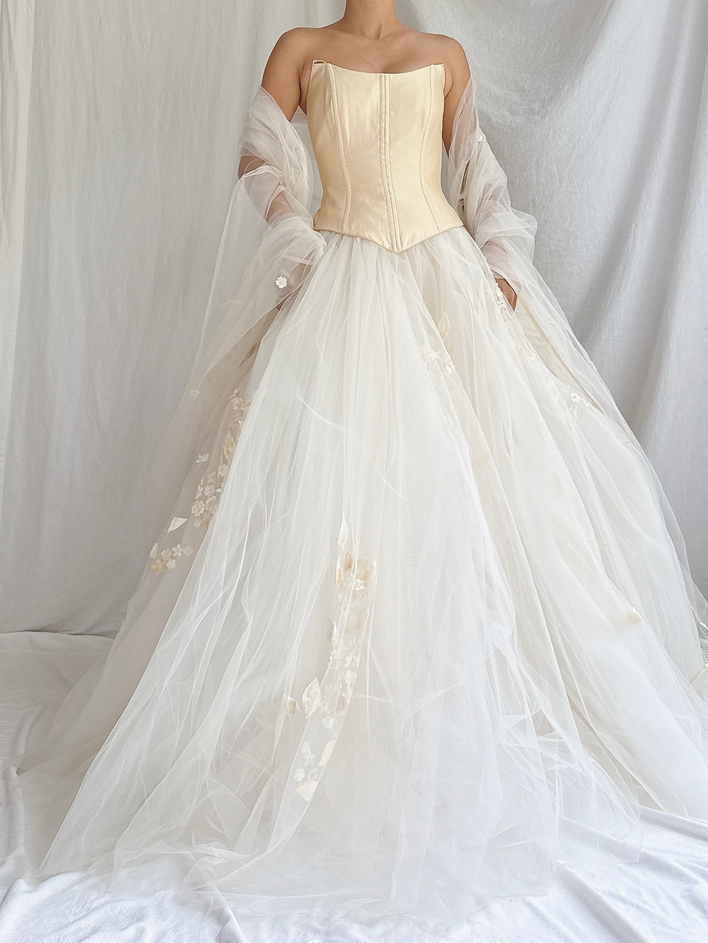 RESERVED - 1990s Bovina Italian Silk 3-Piece Wedding Gown Set - M/IT 44