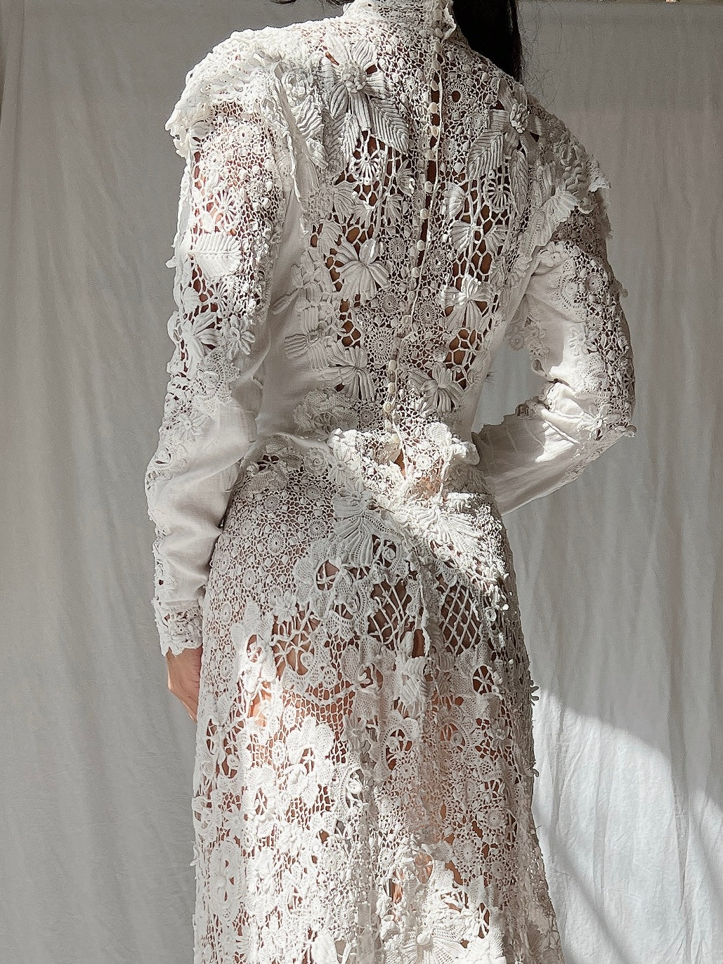 Victorian Linen and Irish Crochet Lace Gown - S