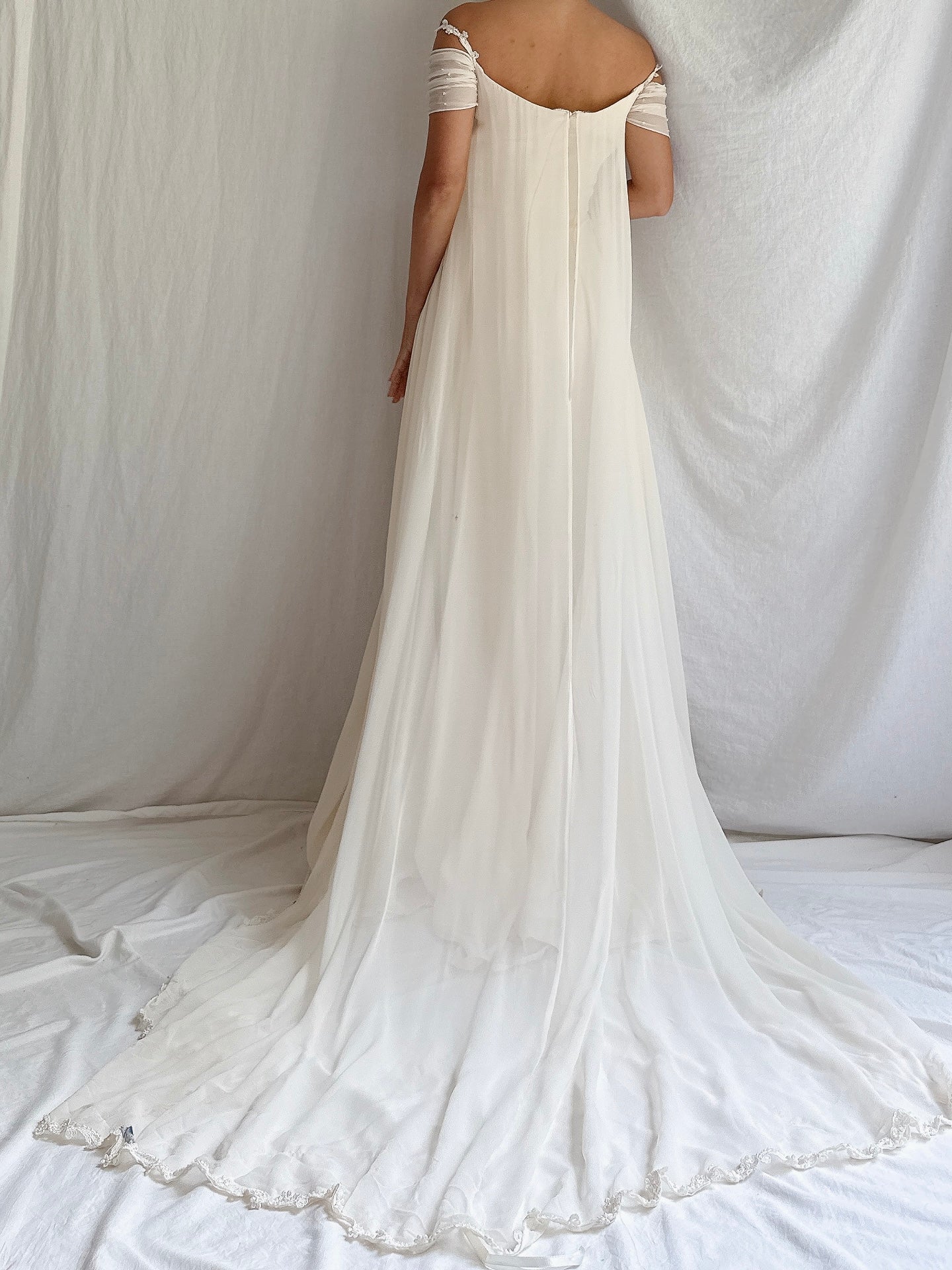 Vintage Pastore Silk Of-the-Shoulder Gown - L/10