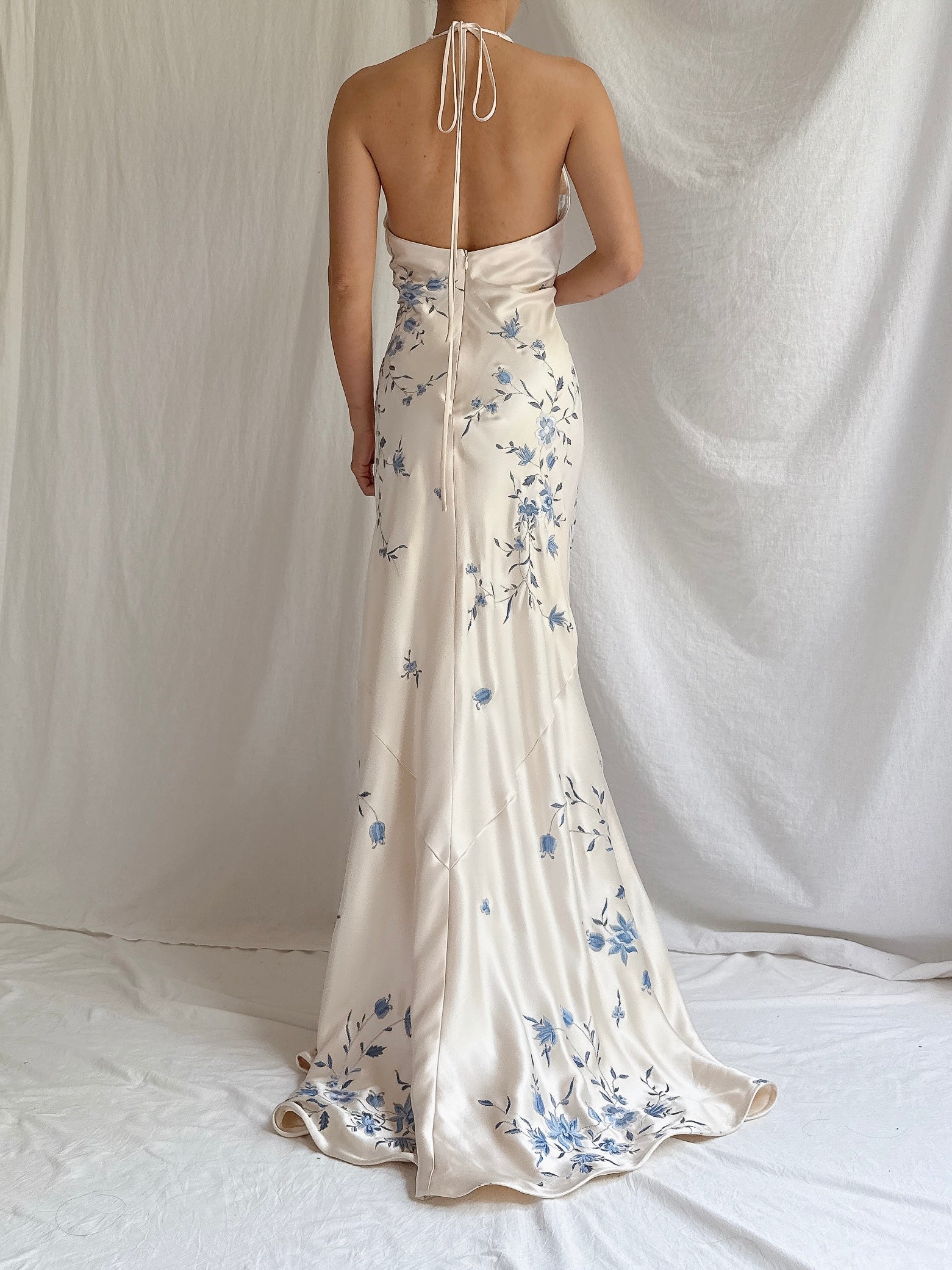 Vintage Silk Embroidered Gown - M/10