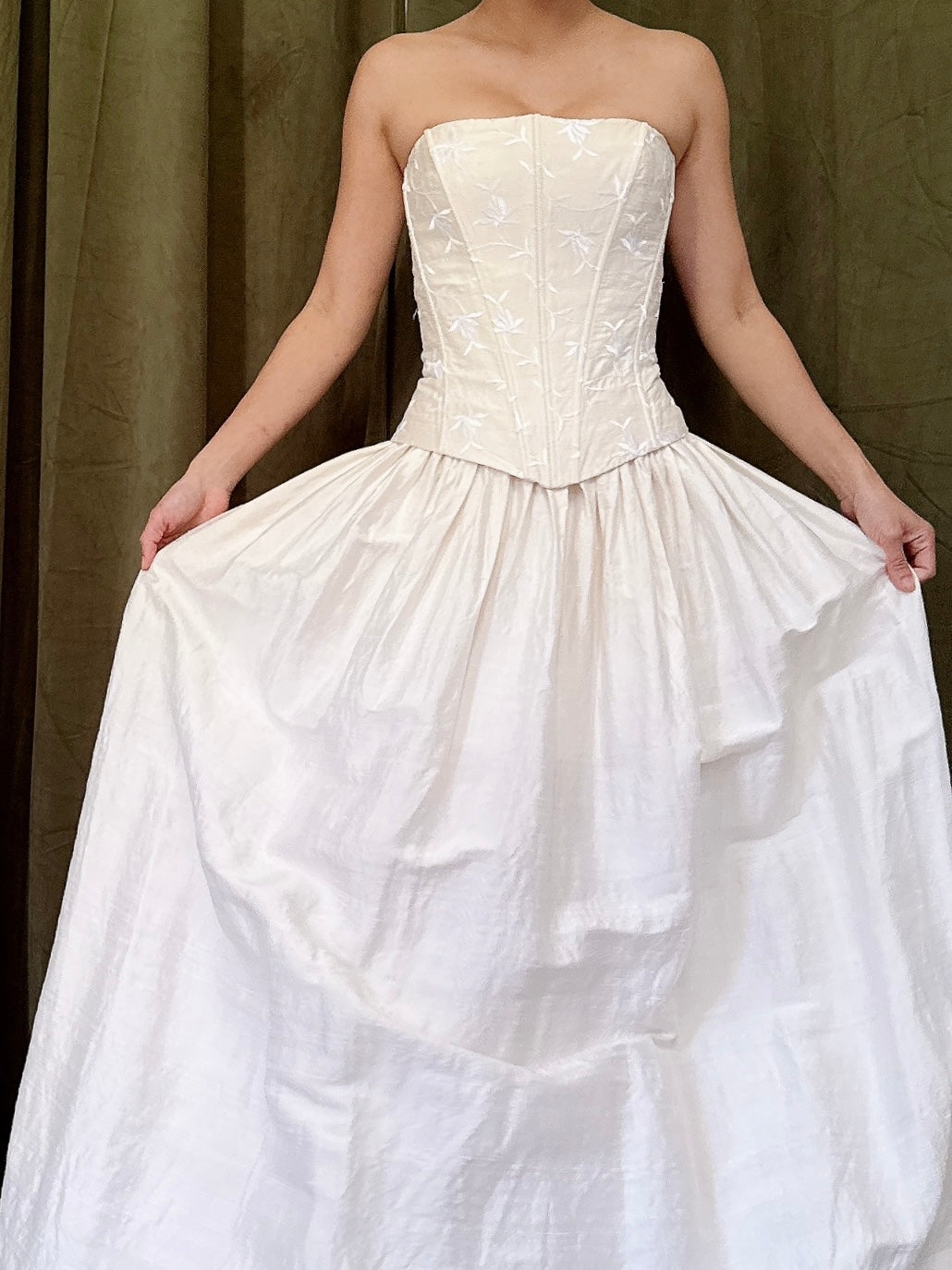 Vintage Jessica McClintock Raw Silk Gown - S