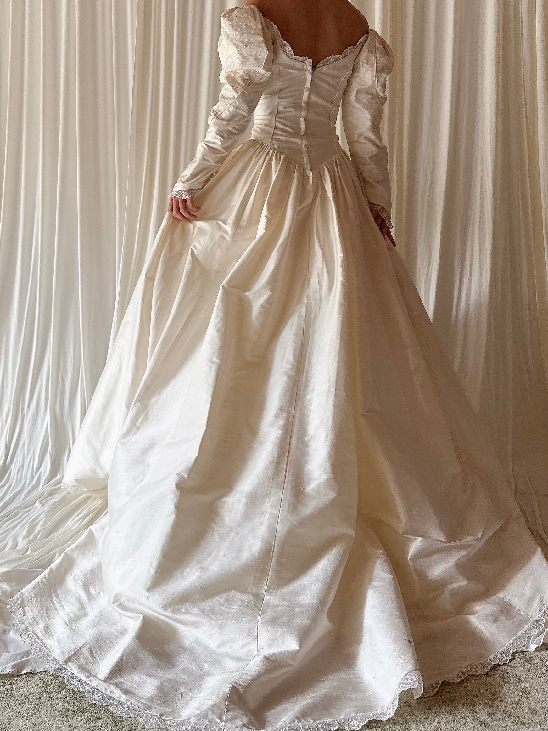 Vintage Raw Silk Long Sleeve Gown - UK 10