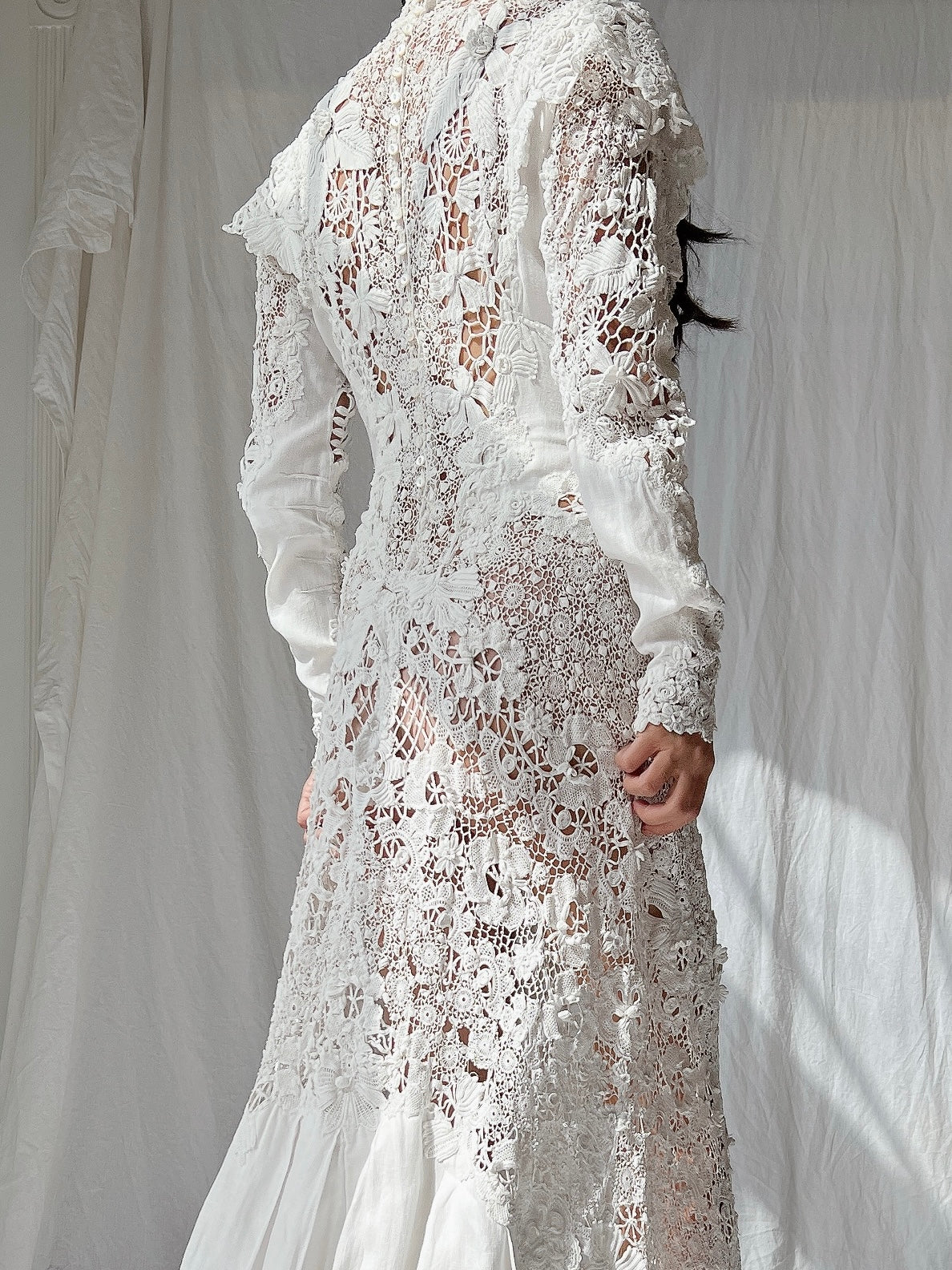 Victorian Linen and Irish Crochet Lace Gown - S