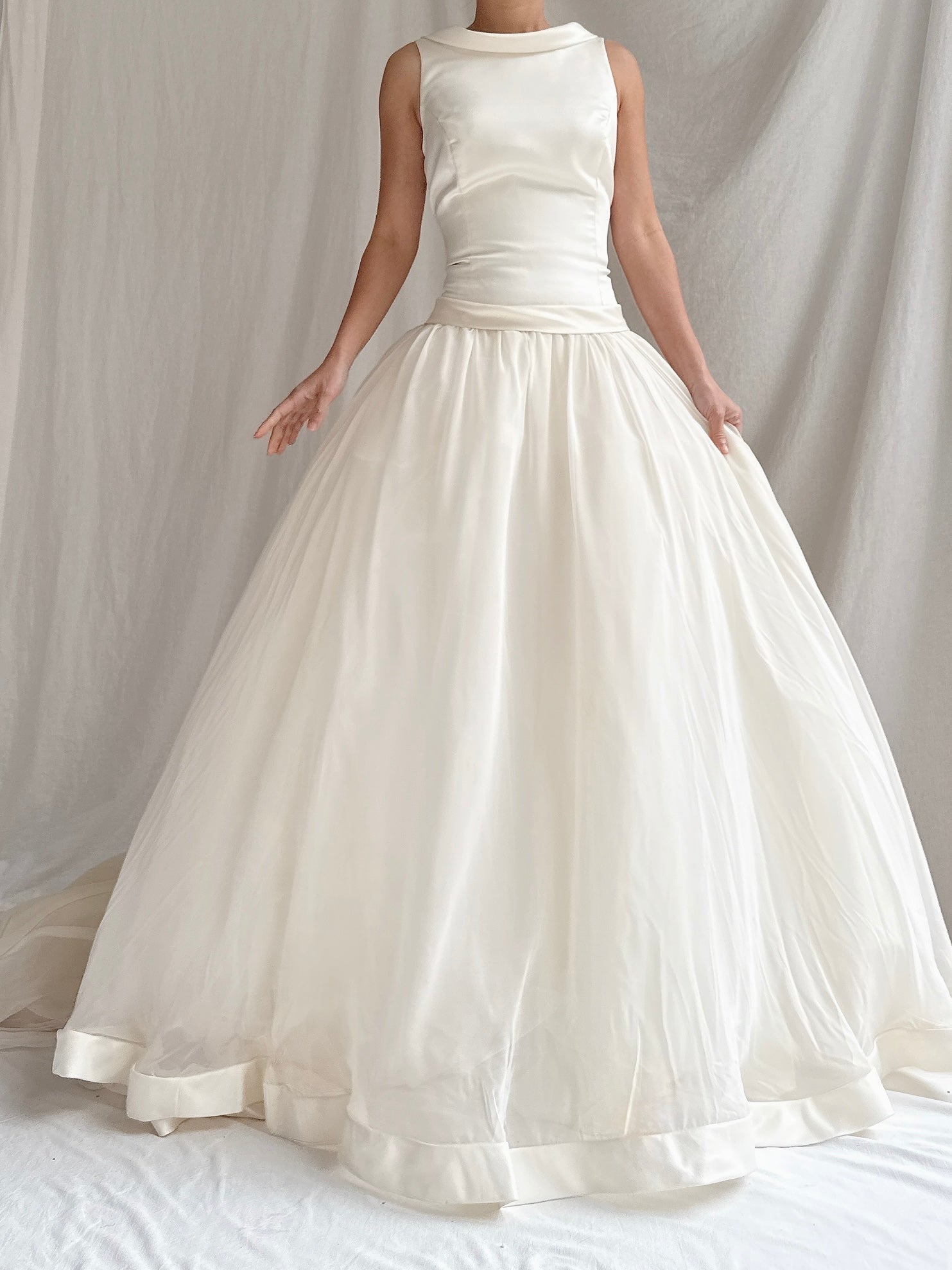 Vintage Chiffon High Neck Gown - M