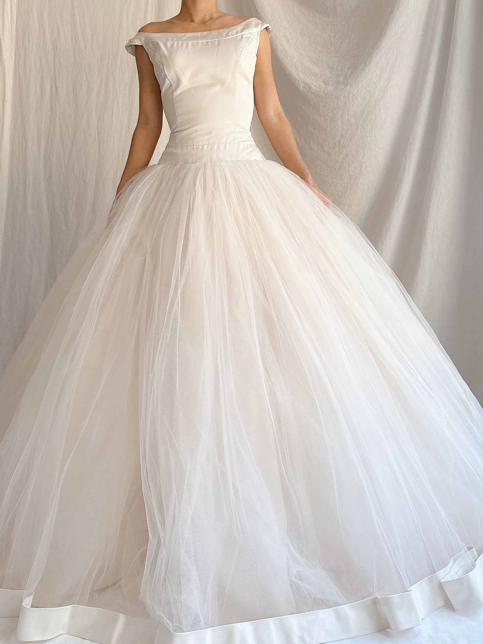Vintage Champagne Tulle Dress - XS/2/4