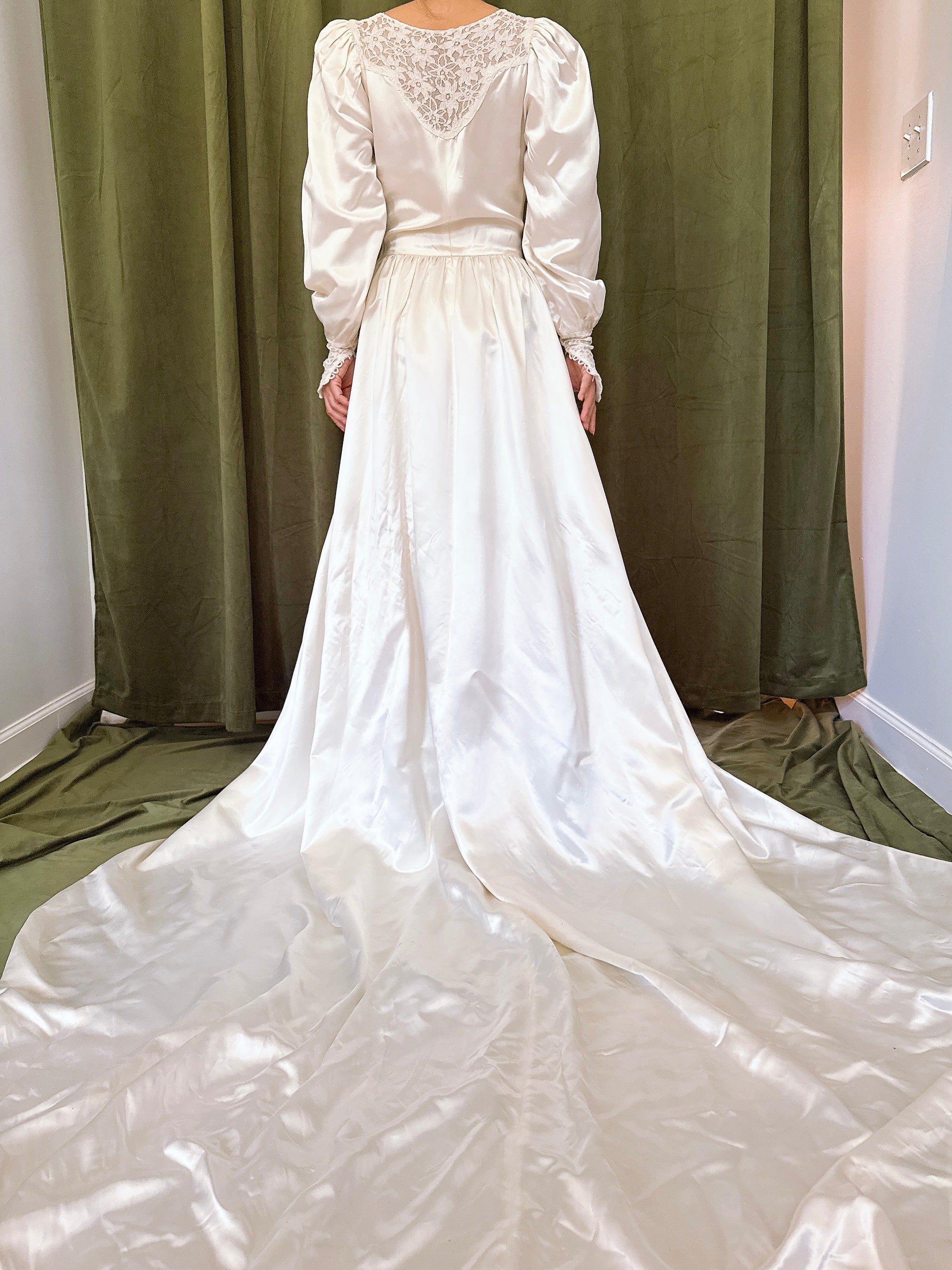 1940s Satin Puff Sleeve Gown - XXS