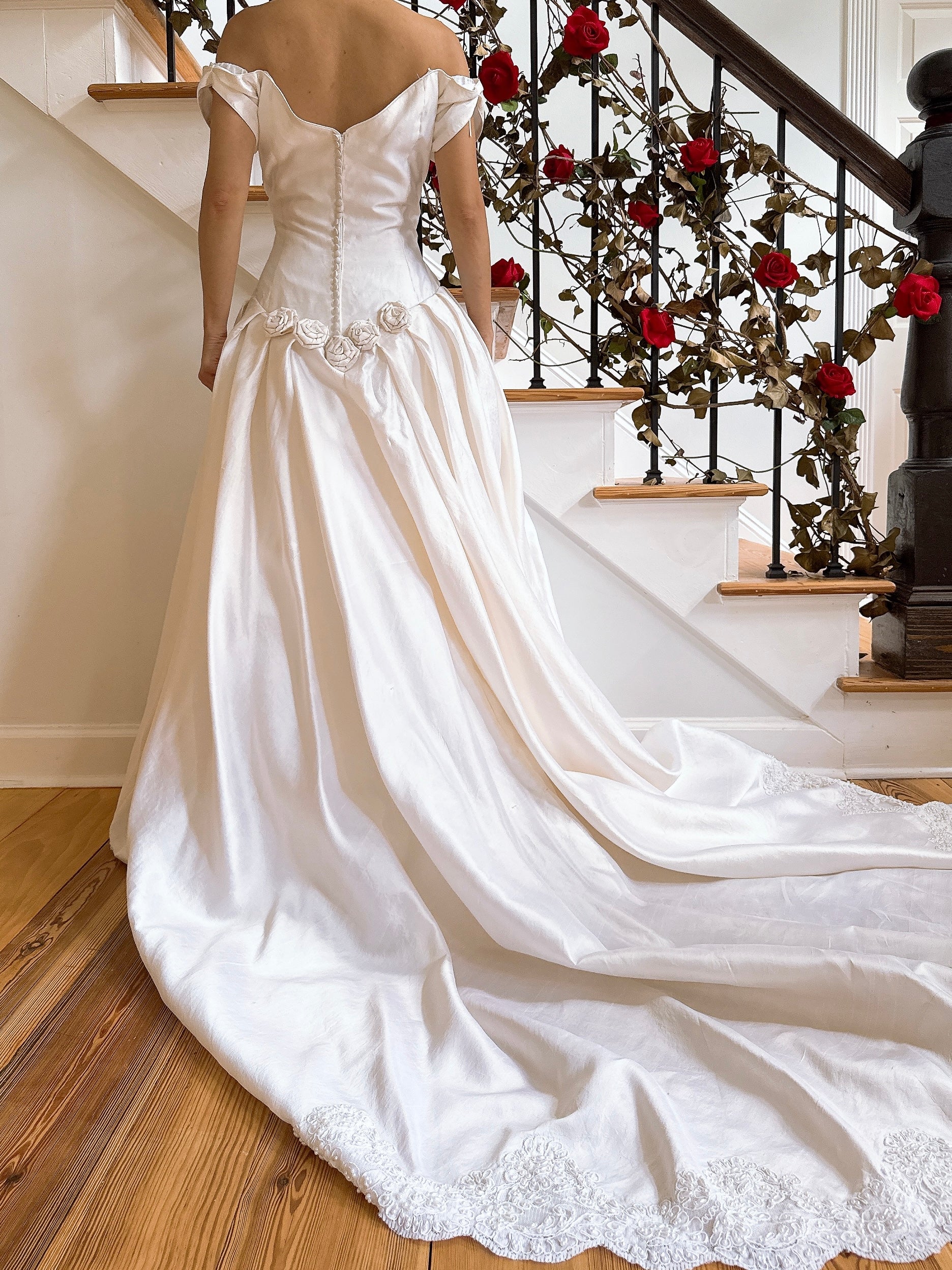Vintage Cream Raw Silk Gown - M