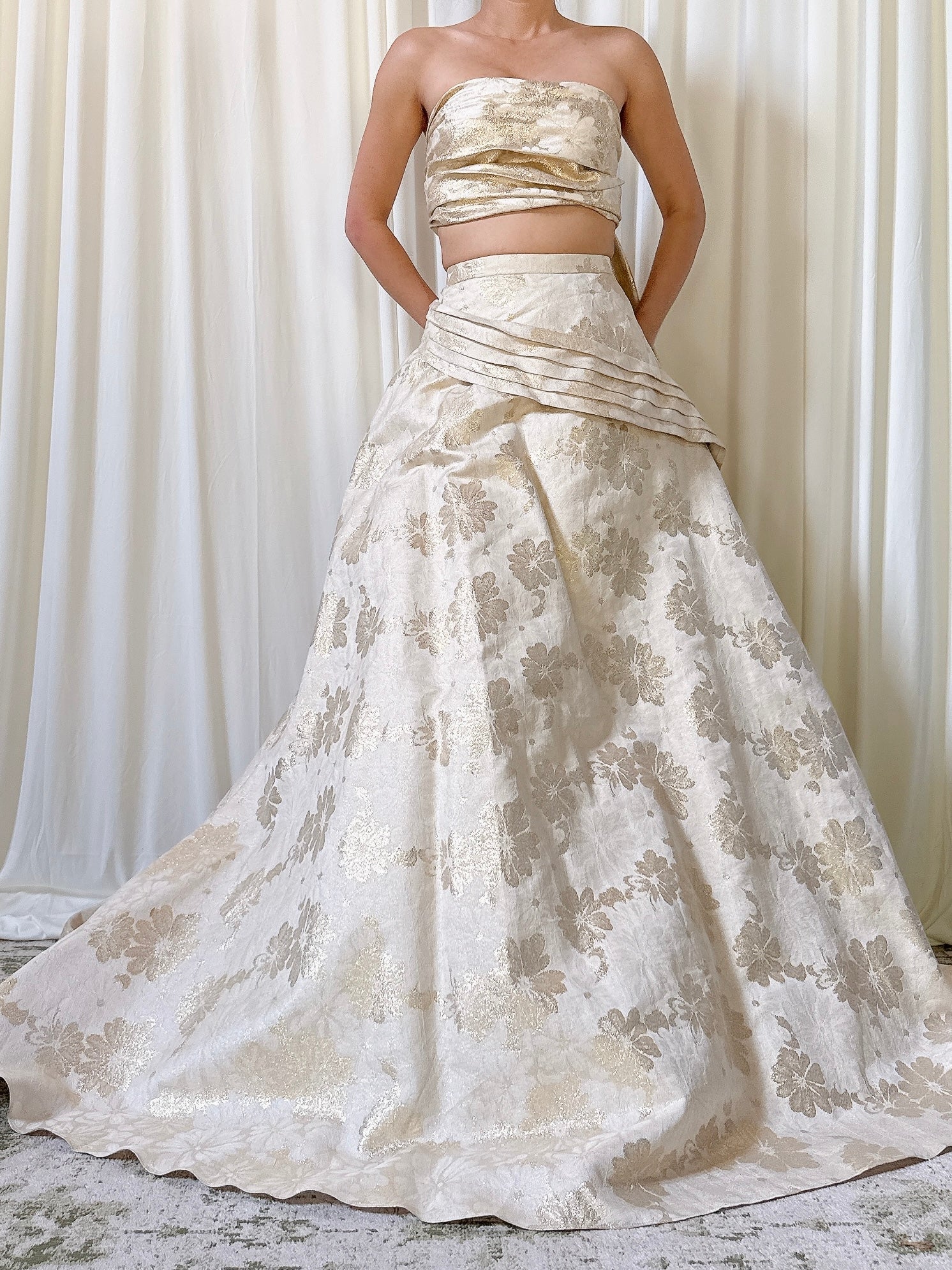 Vintage Germaine Reale Gold 2 Piece Set - Size 48