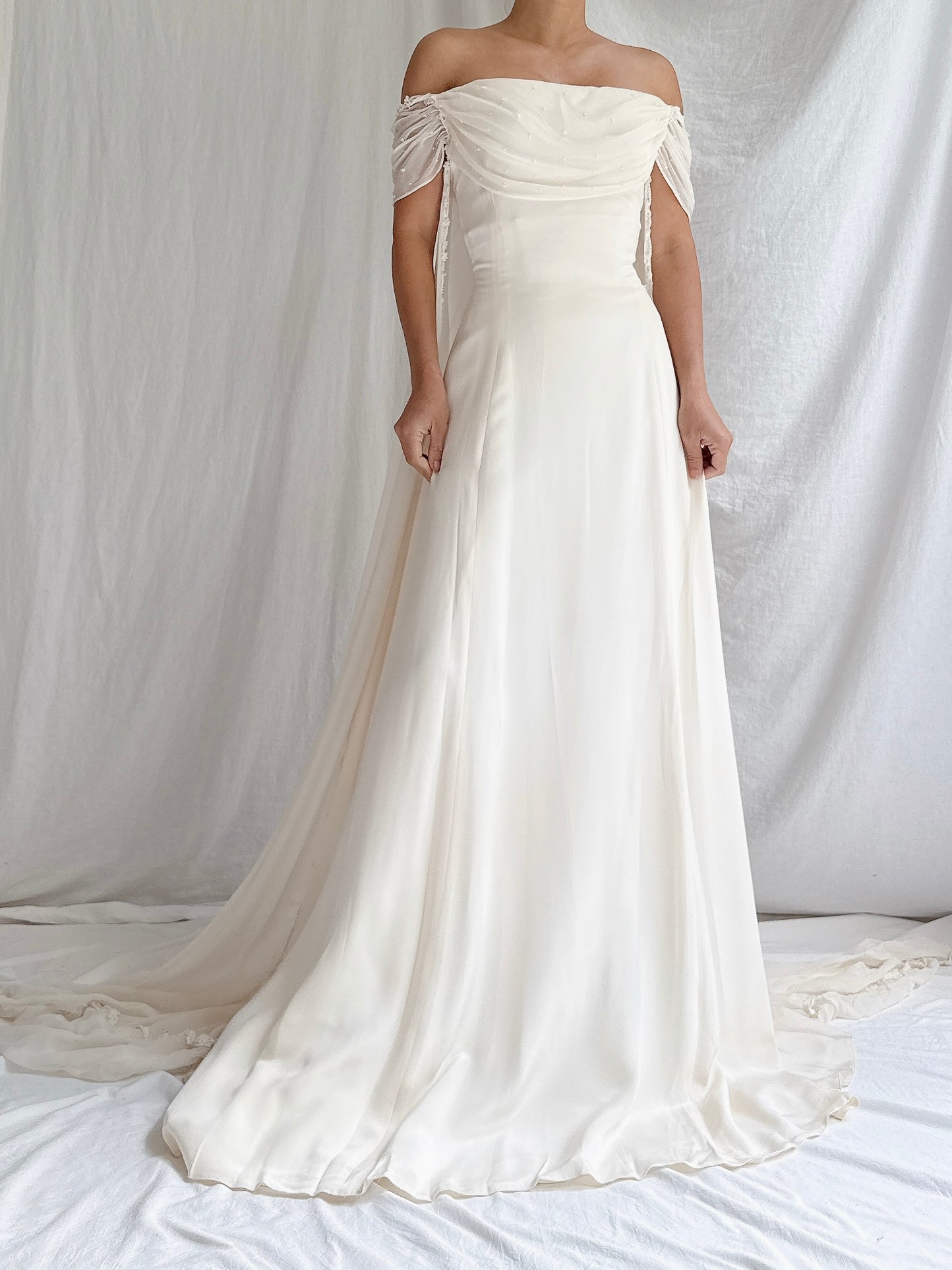 Vintage Pastore Silk Of-the-Shoulder Gown - L/10