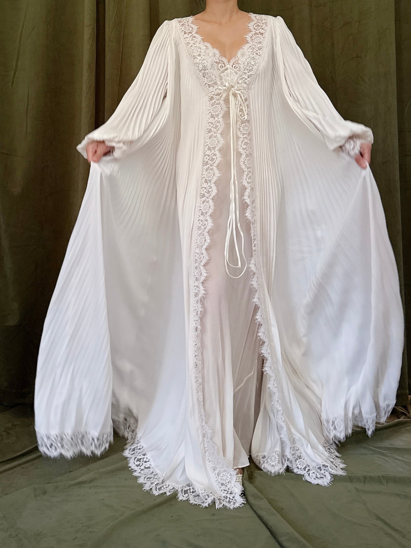 Vintage Claire Sandra Pleated Duster - OSFM