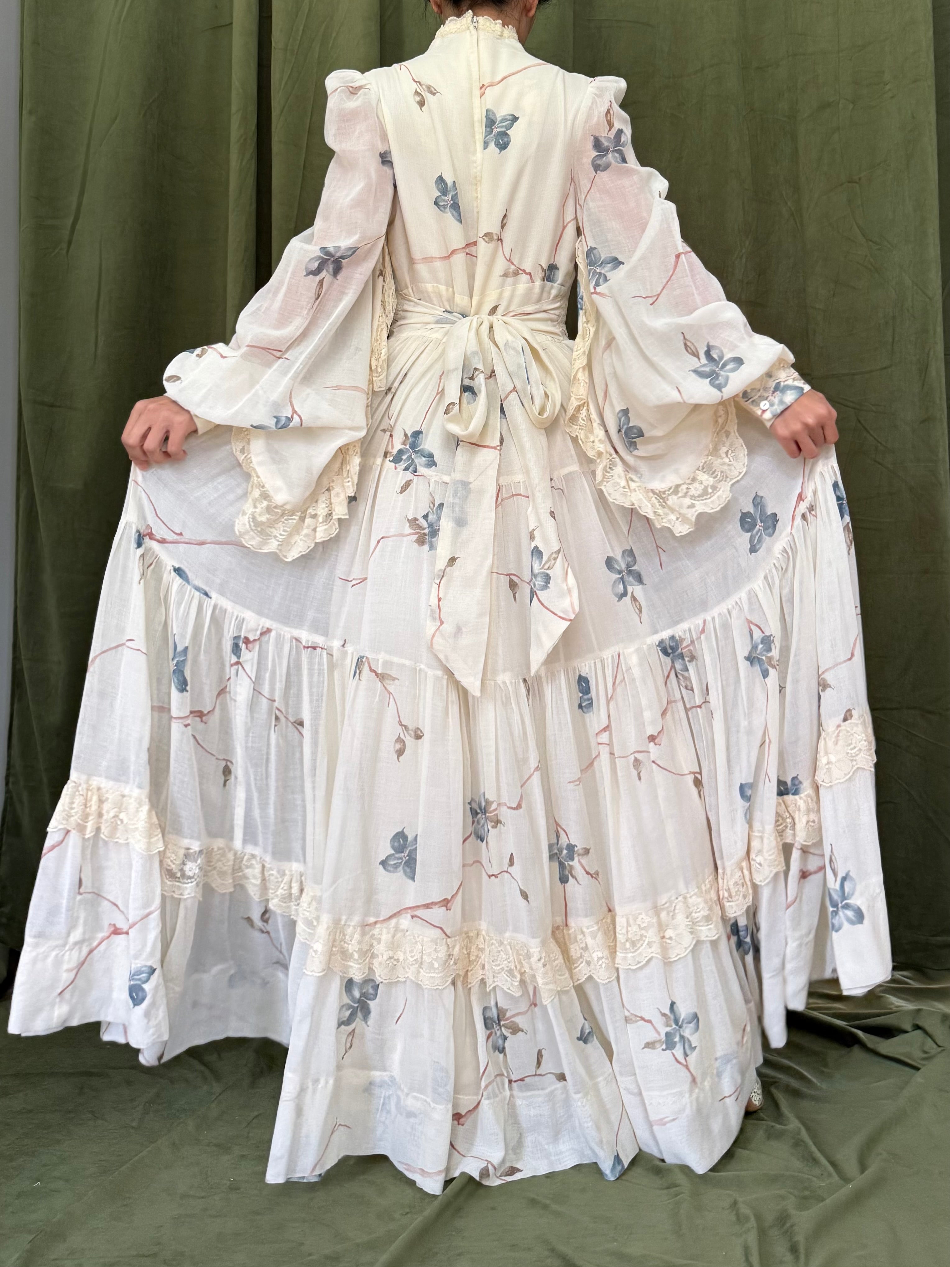 1970s Rare Gunne Sax Cotton Poet Sleeve Dress - S