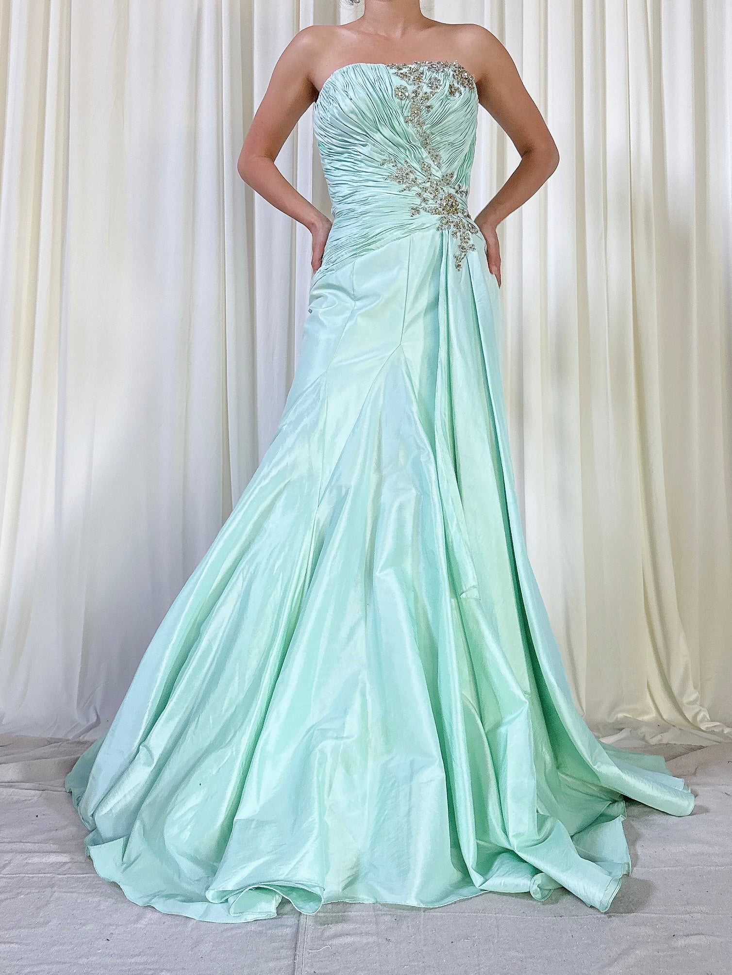 Vintage Tony Bowls turquoise Dress Size 6