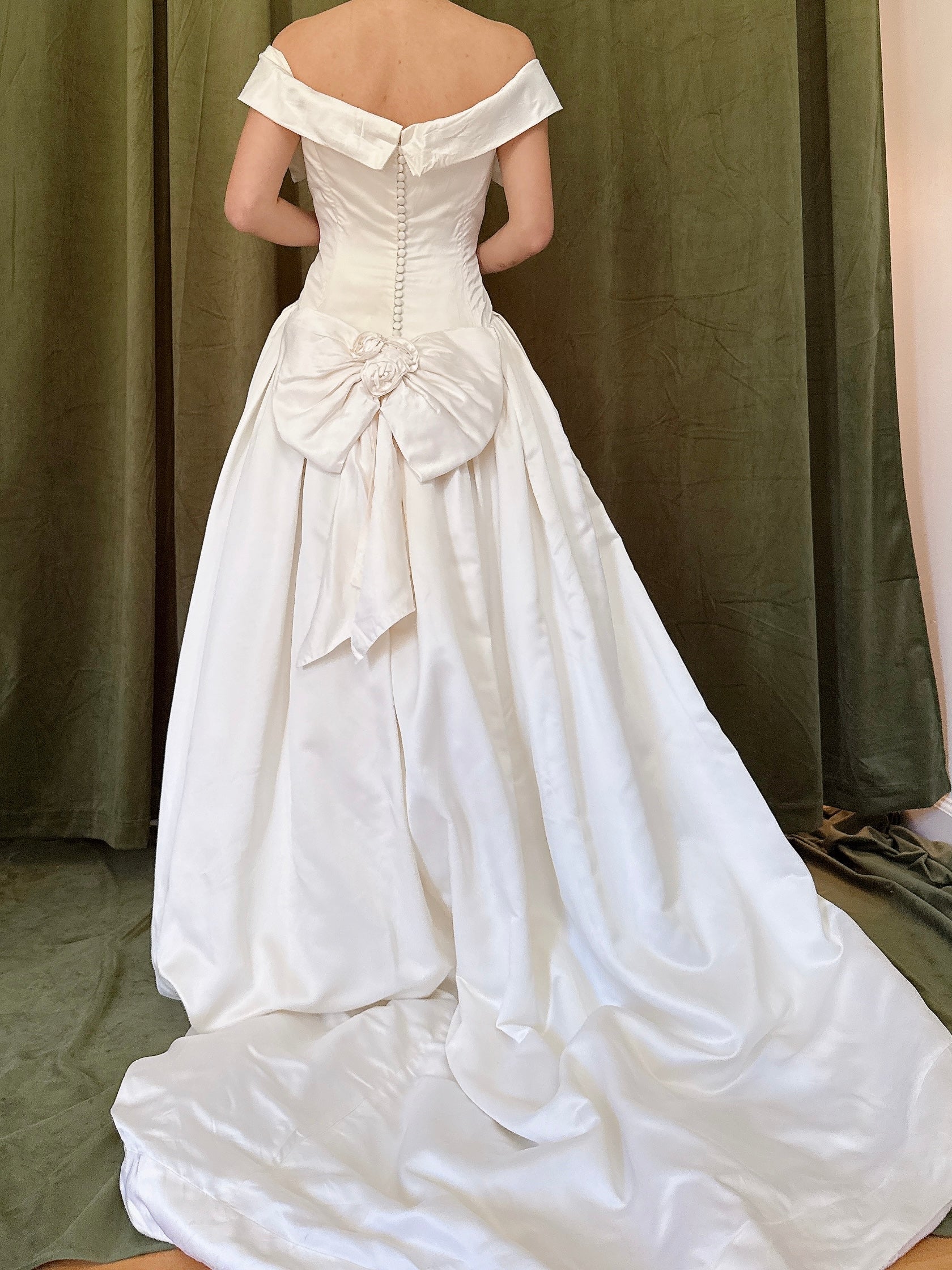 Vintage Vera Wang Silk Gown - S