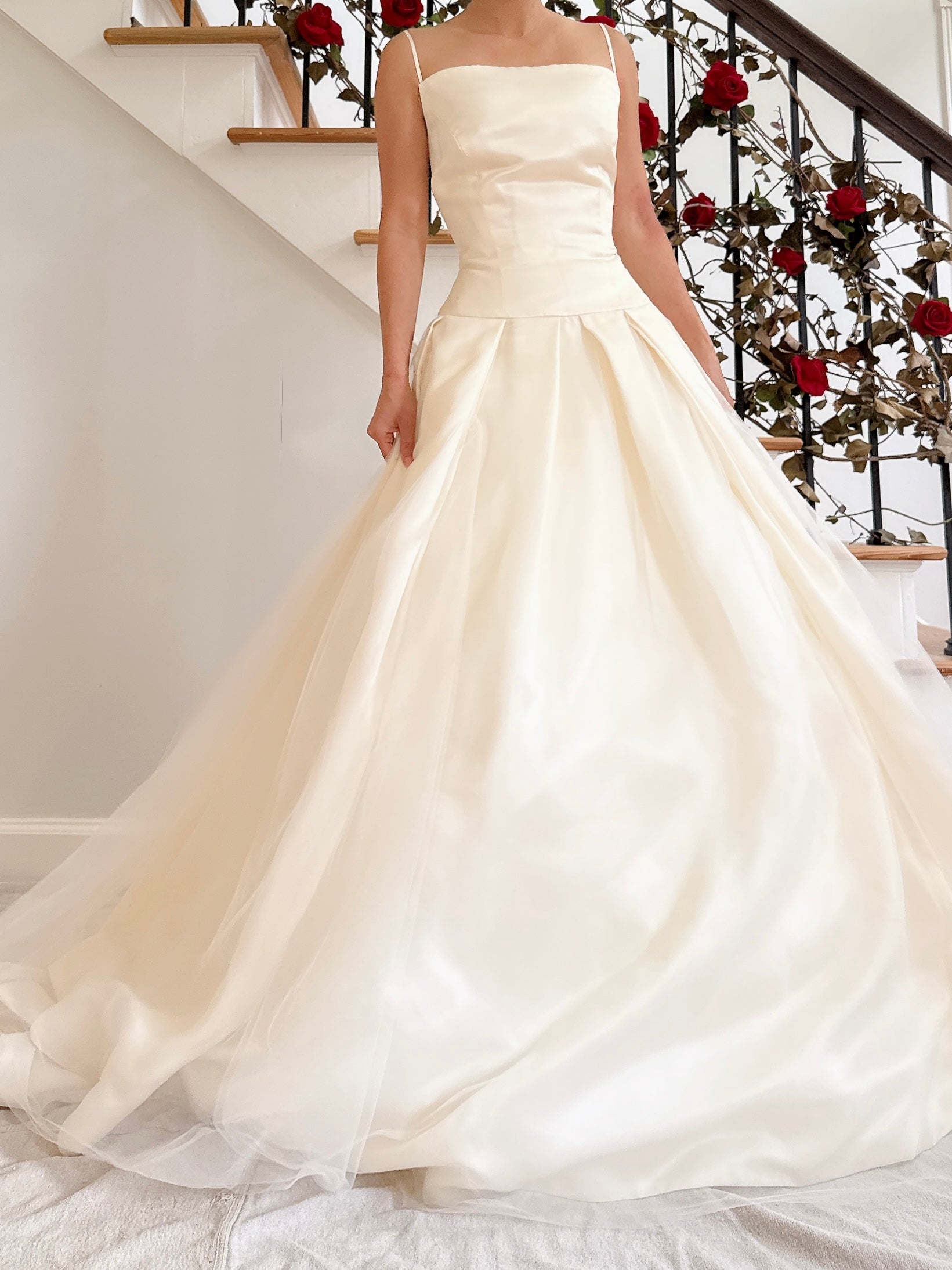 1990s Vera Wang Silk Organza Tulle Gown - S