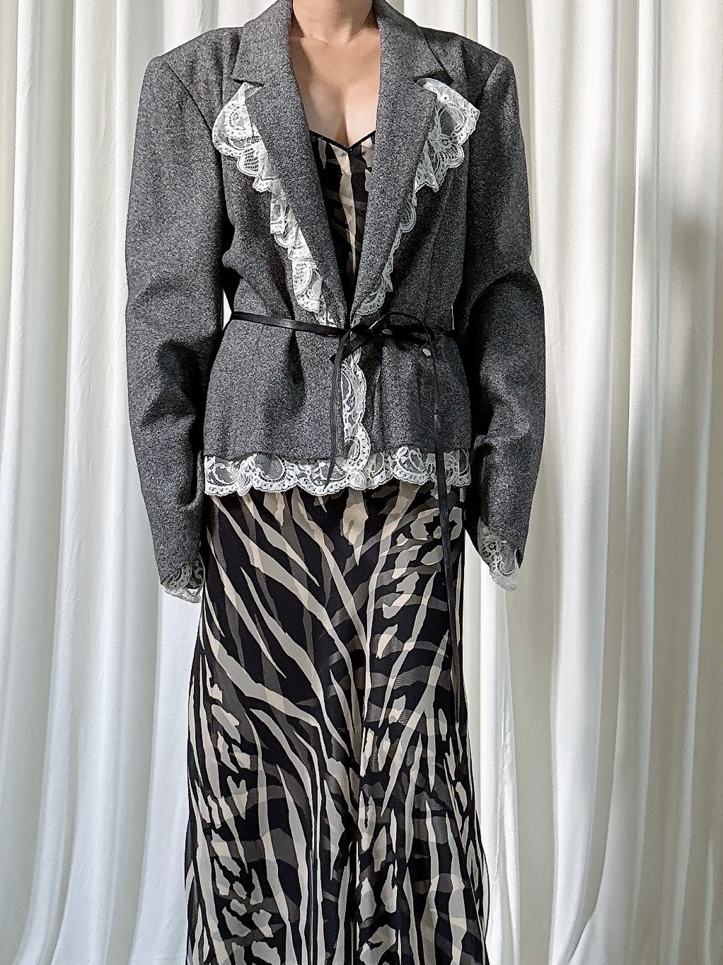 Vintage Jiki Wool/Rayon Gray Blazer - FR 44
