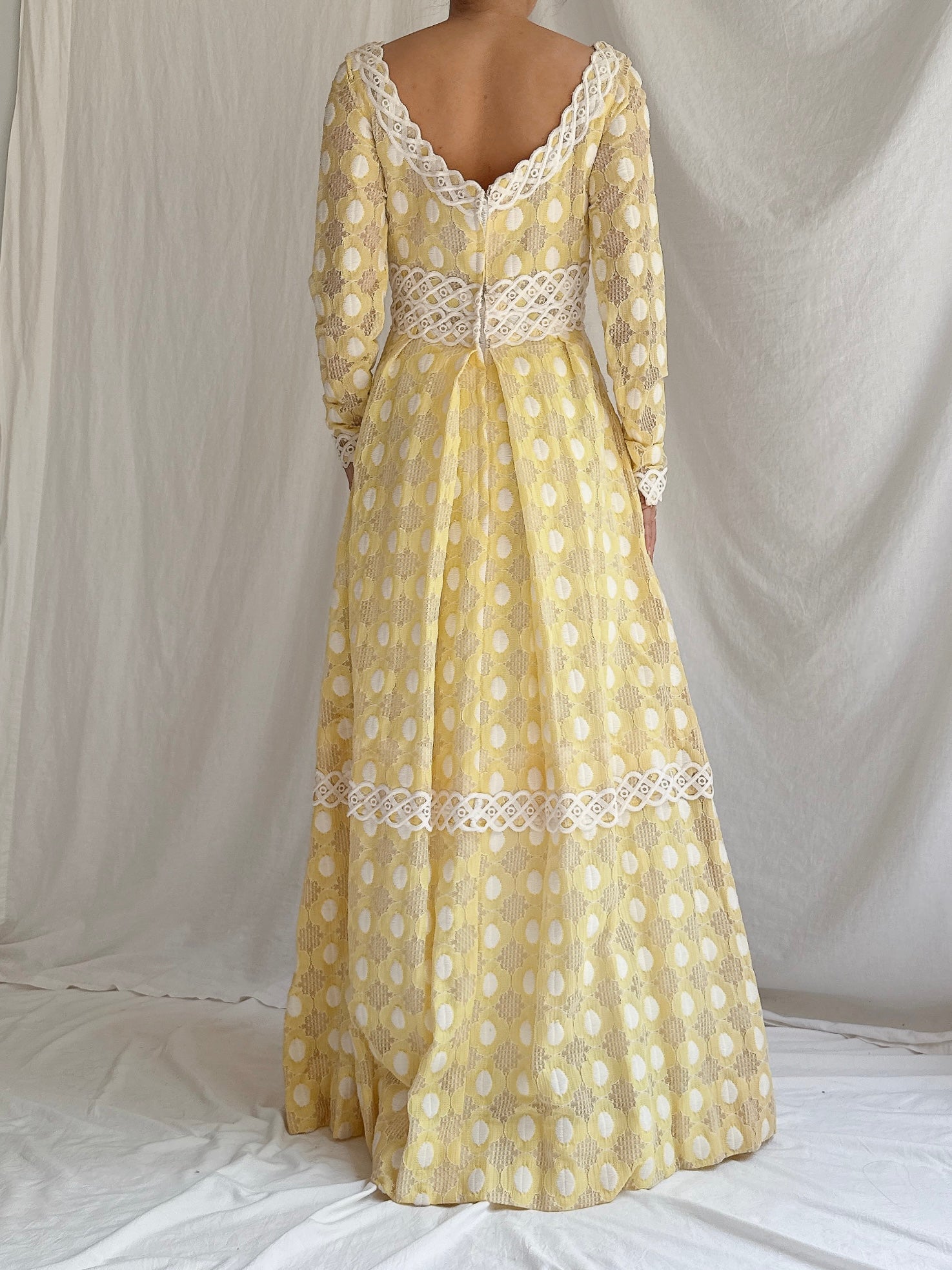 1960s Lace Long Sleeve Gown - XS