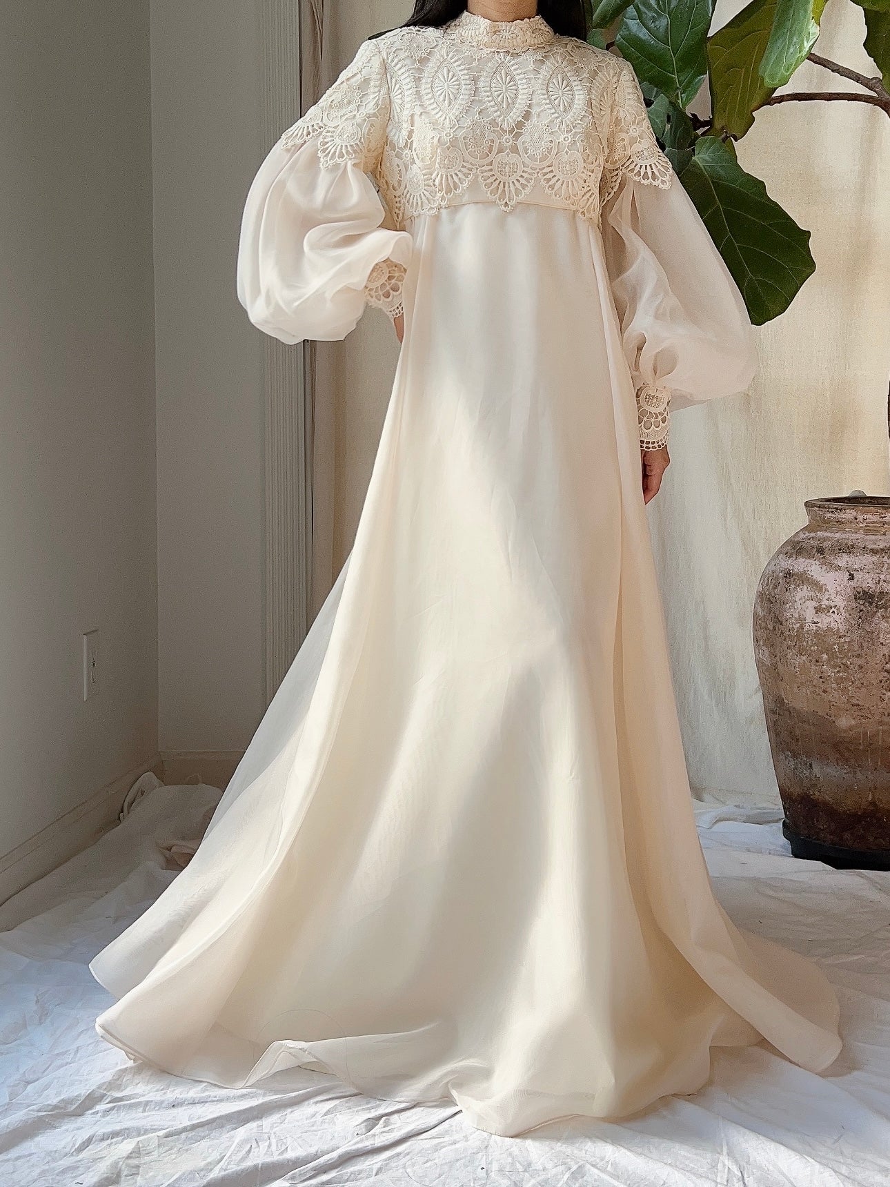 Vintage Puff Sleeves High Neck Gown - M