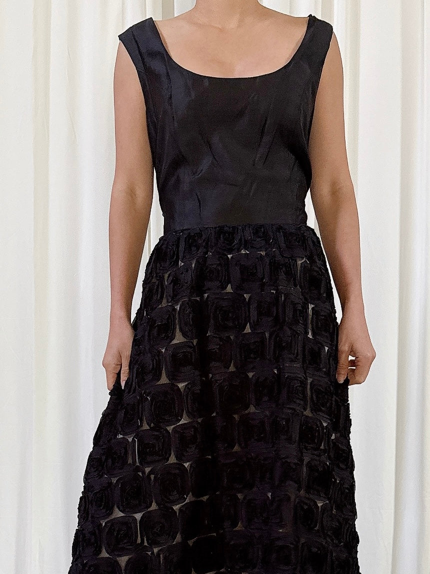 Vintage Petrovitch Black 2 Piece Set - FR 38