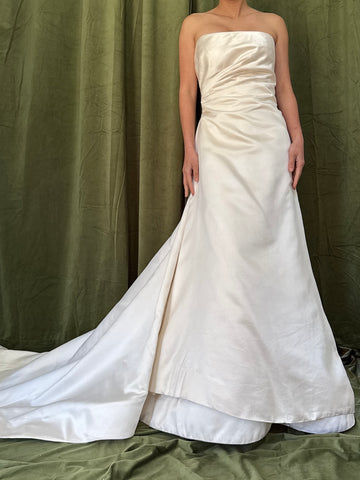 Vintage Vera Wang Silk Draped Gown - M/6