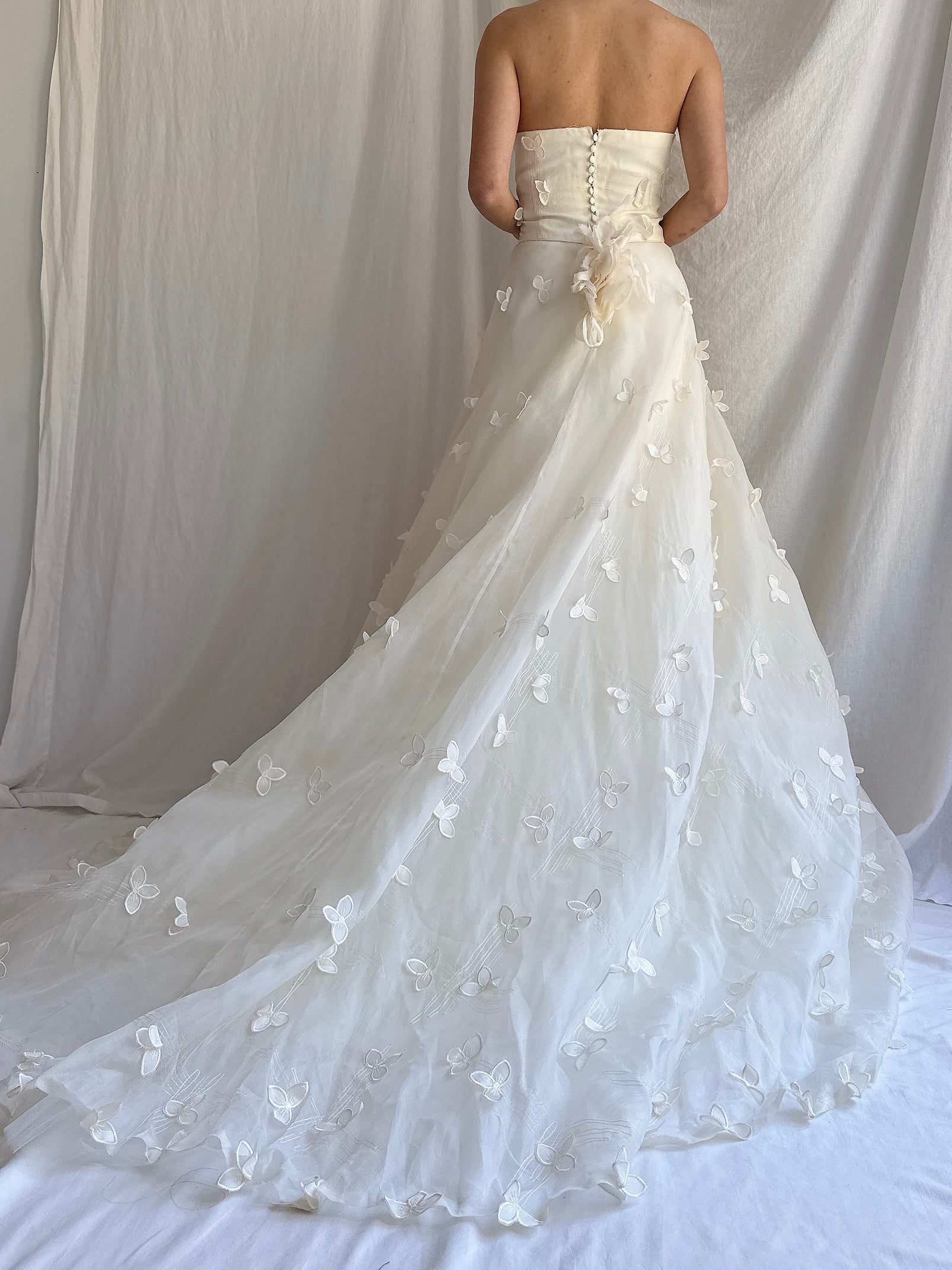 Vintage Silk Organza Trillium Flower Gown - M