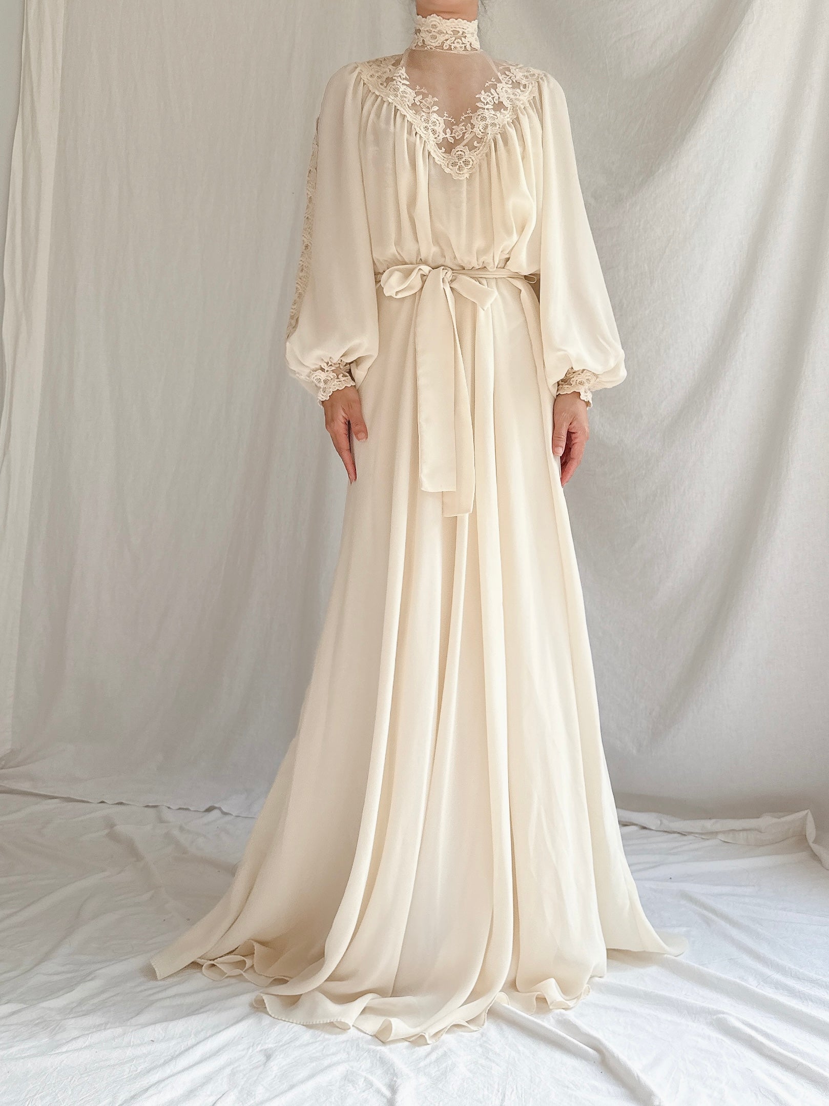 1970s Poet Sleeve Gown - M