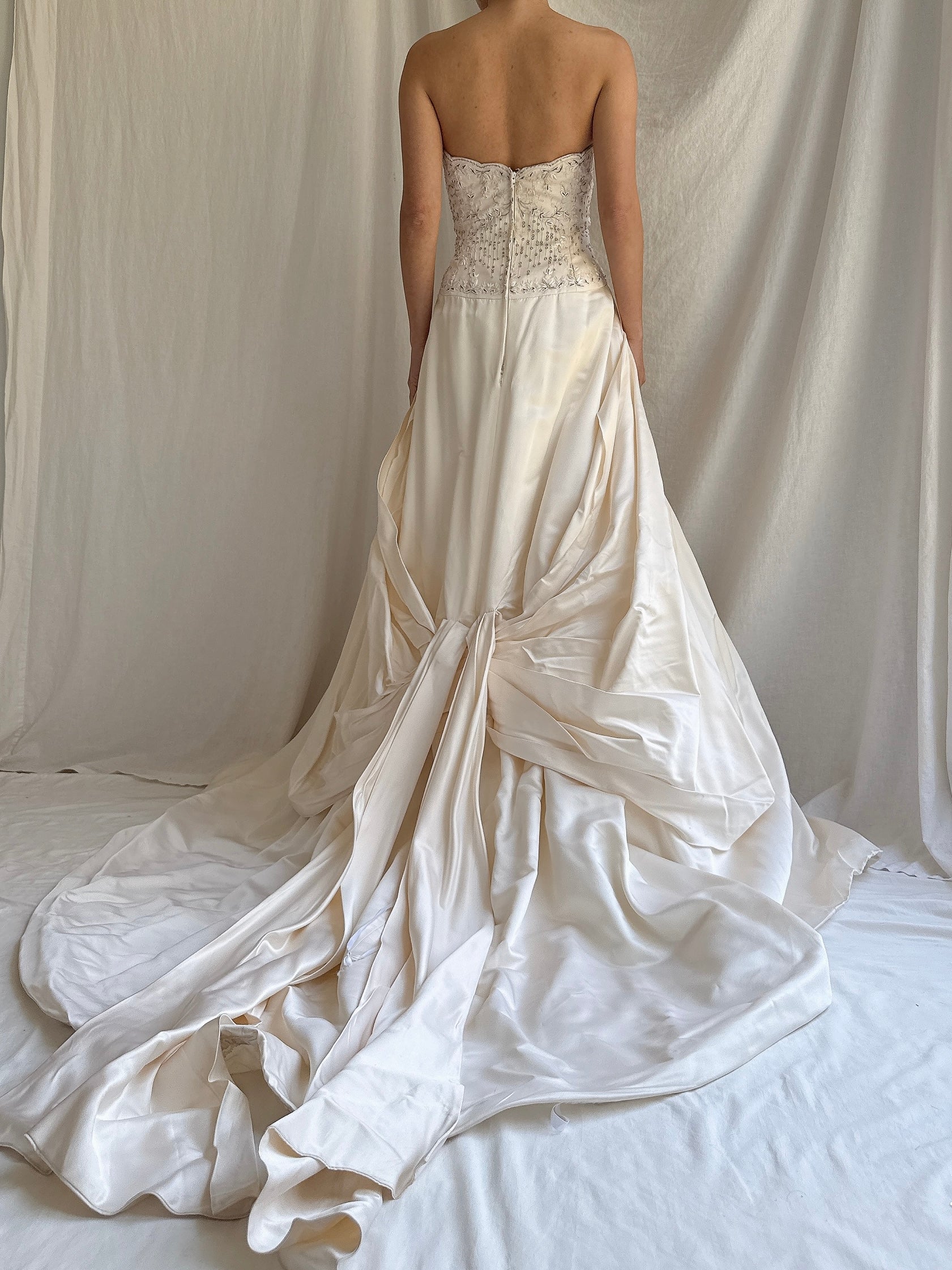 Vintage Jim Hjelm Silk Gown - M/8