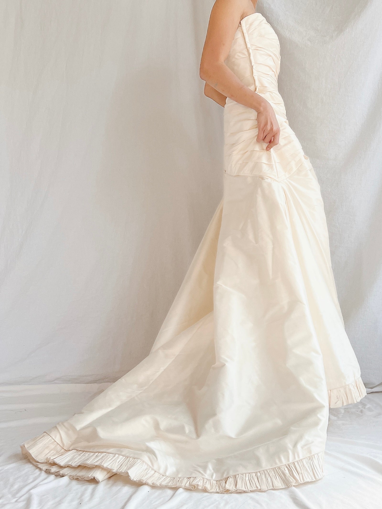 Vintage Pronovias Italian Silk Faille Gown - S/6