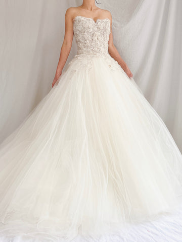 Lazaro Strapless Tulle Gown Sweetheart Bodice - XS/2