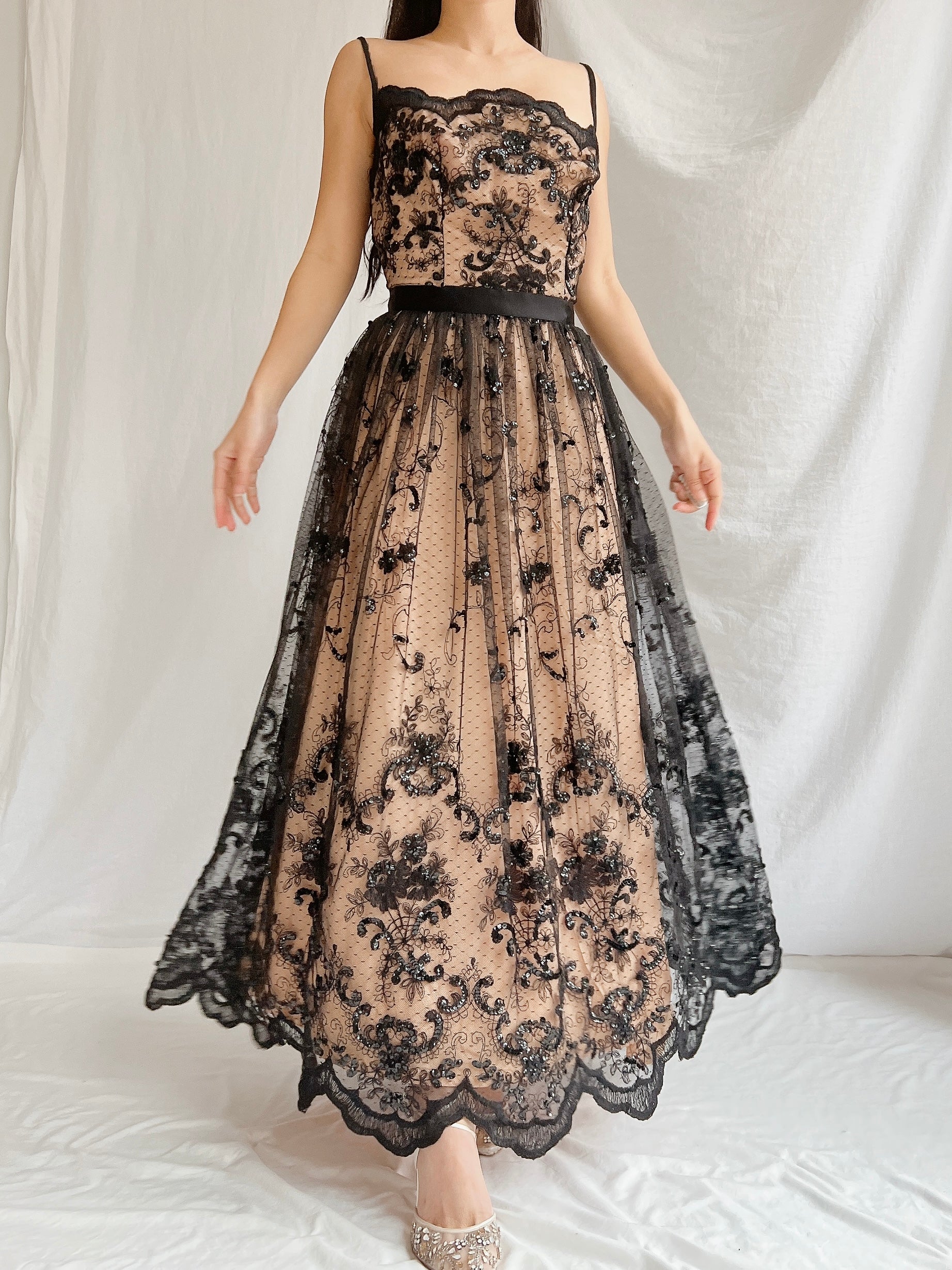 Vintage Nude and Black Lace Dress - S