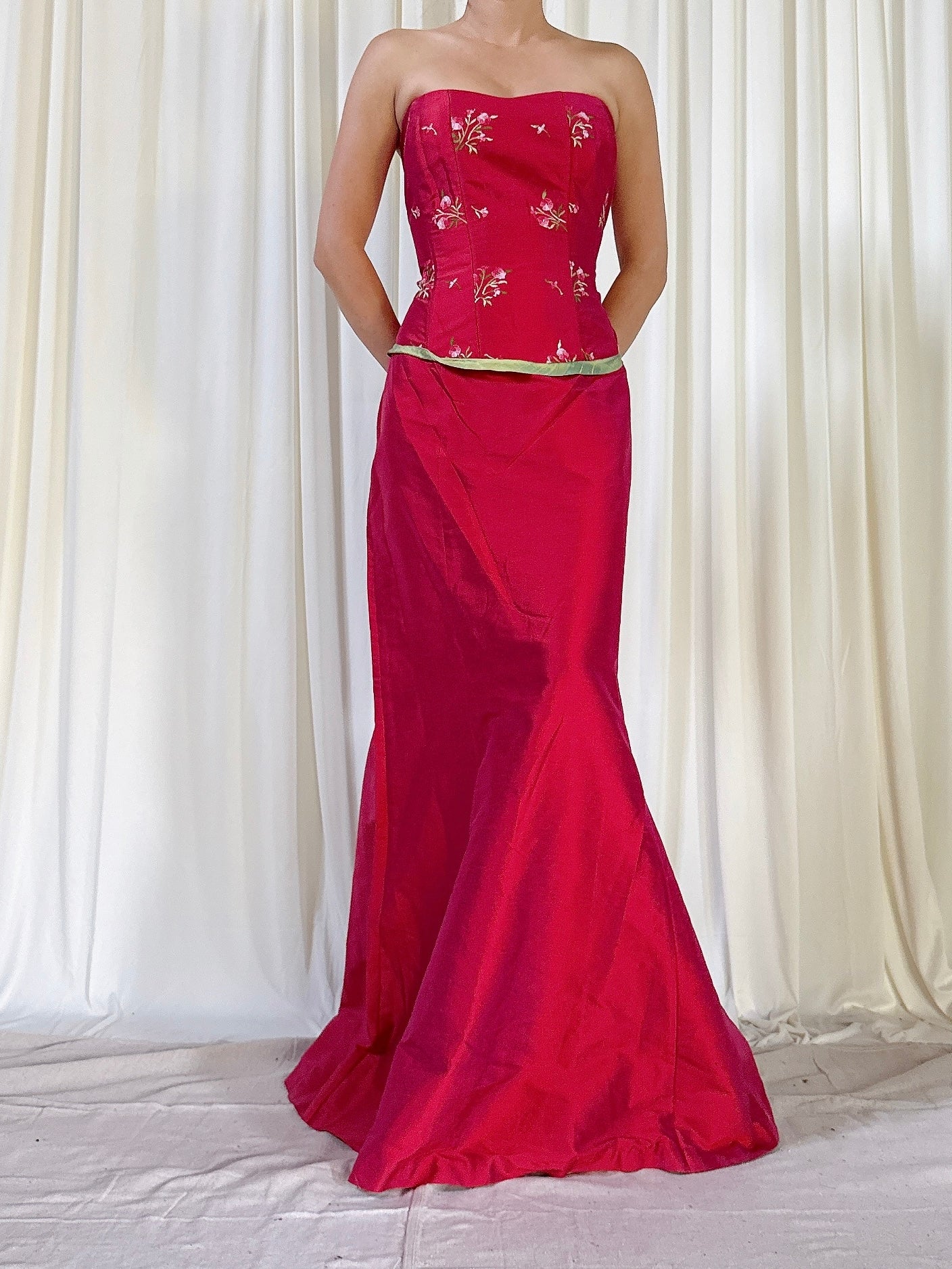 Vintage Claire Model 2 Piece Silk Set - Size 44
