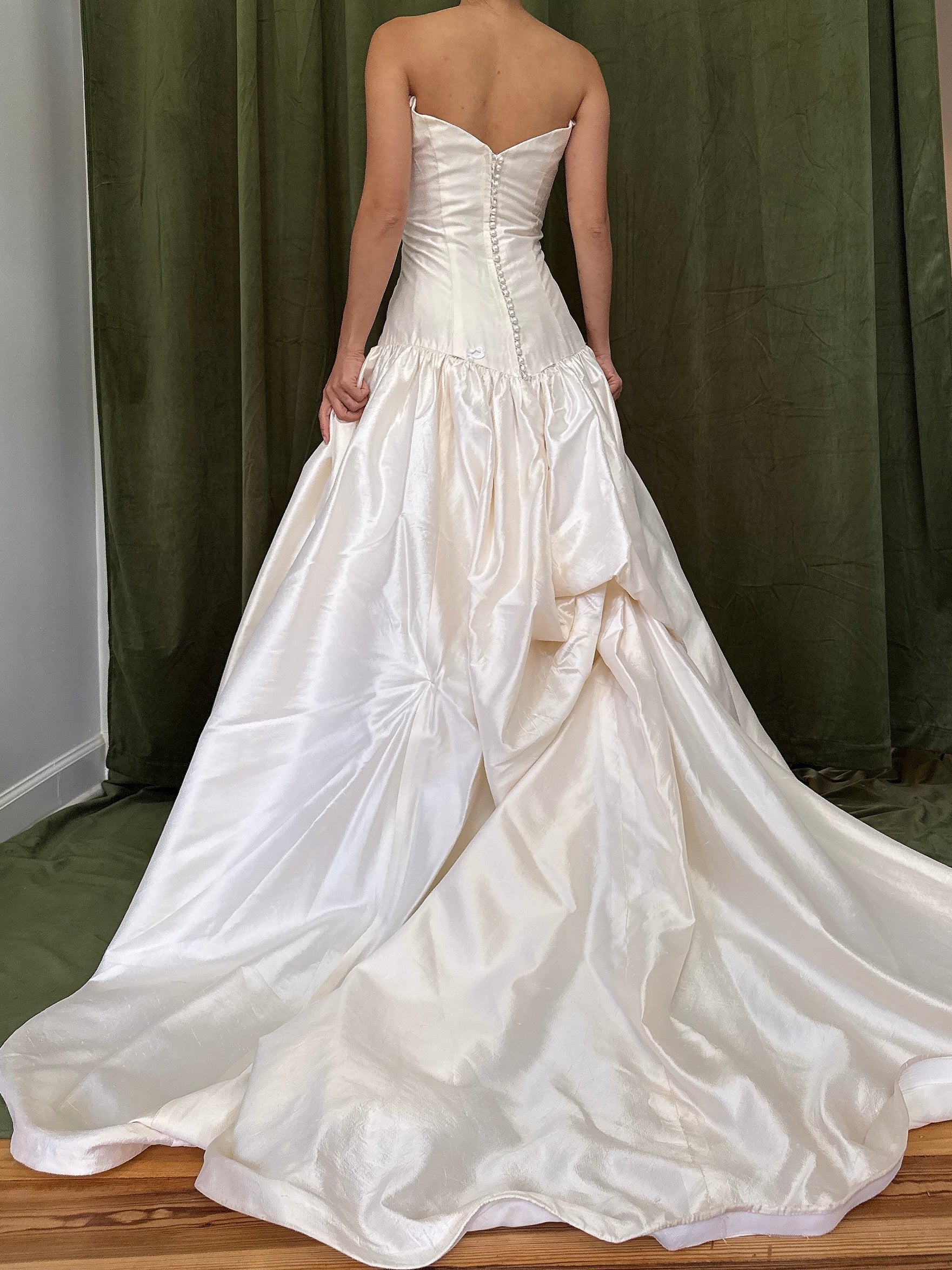 1980s Marisa Silk Dropwaist Gown - M