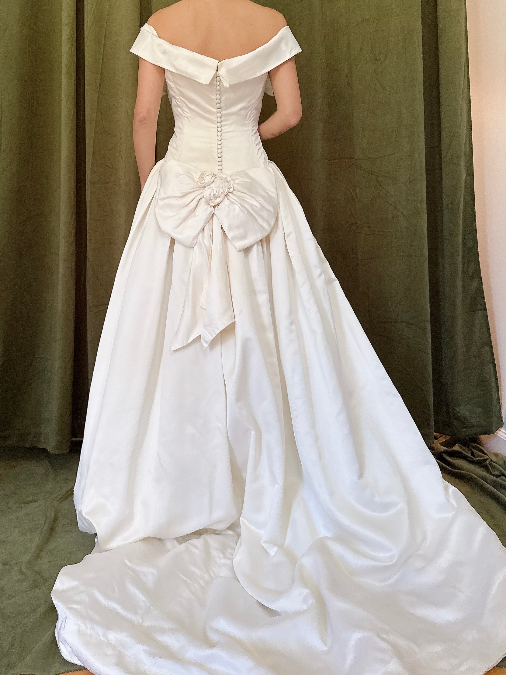 Vintage Vera Wang Silk Gown - S