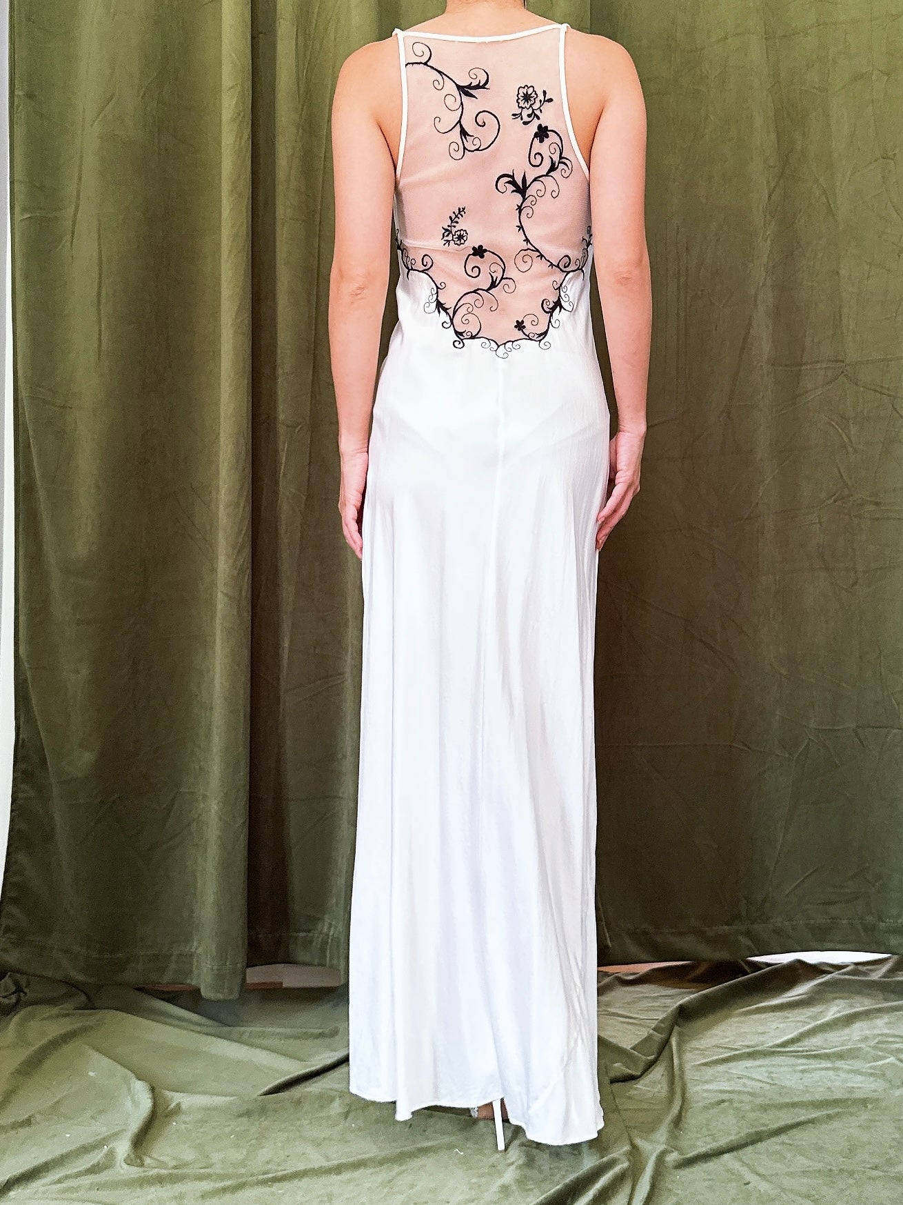 Vintage Silk Slip and Robe Set with Black Embroidery - XS