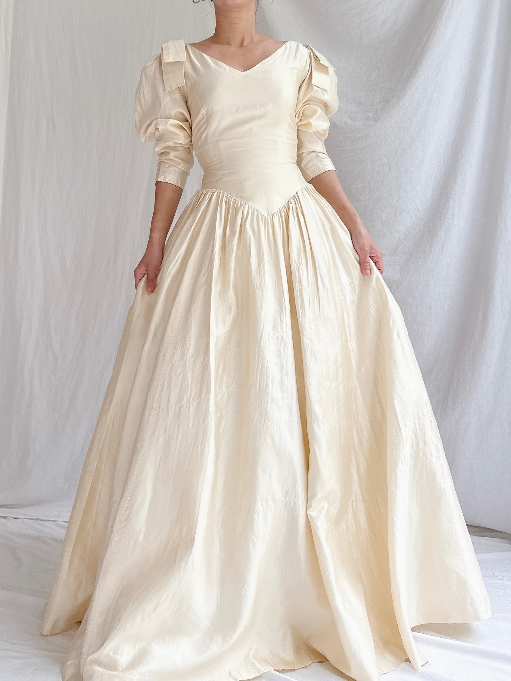 Vintage Silk Mutton Sleeve Gown - S/M