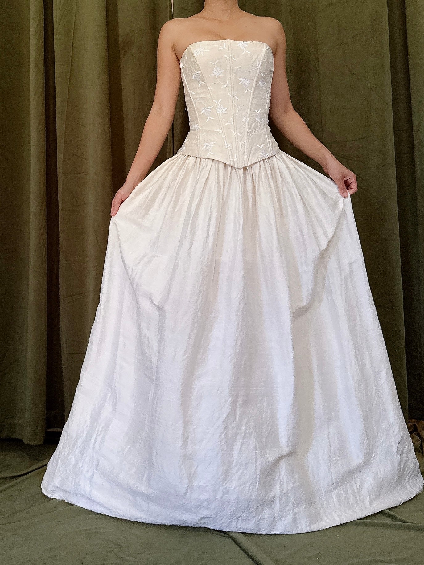 Vintage Jessica McClintock Raw Silk Gown - S