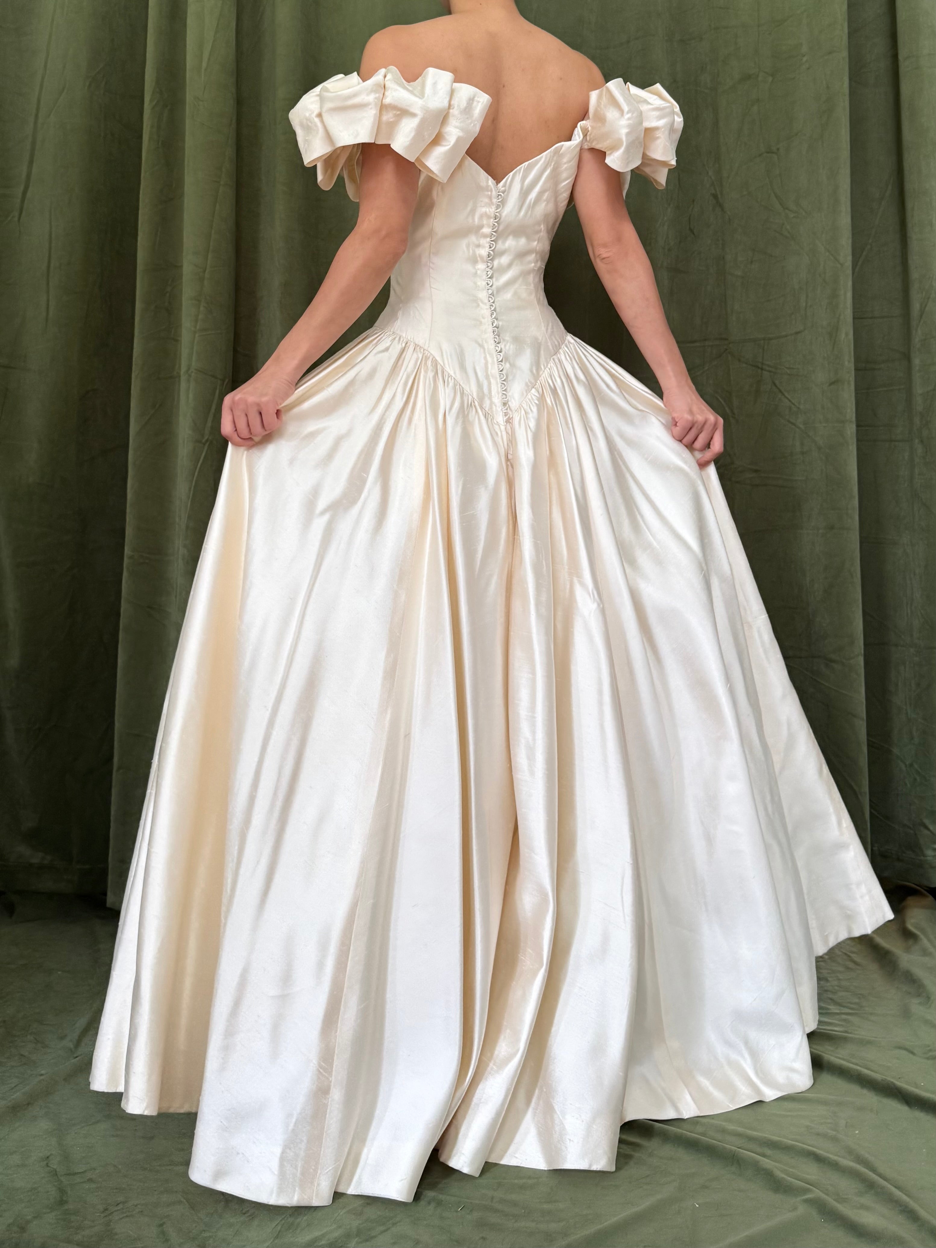 1990s Lazaro Silk Basque Waist Gown - XS