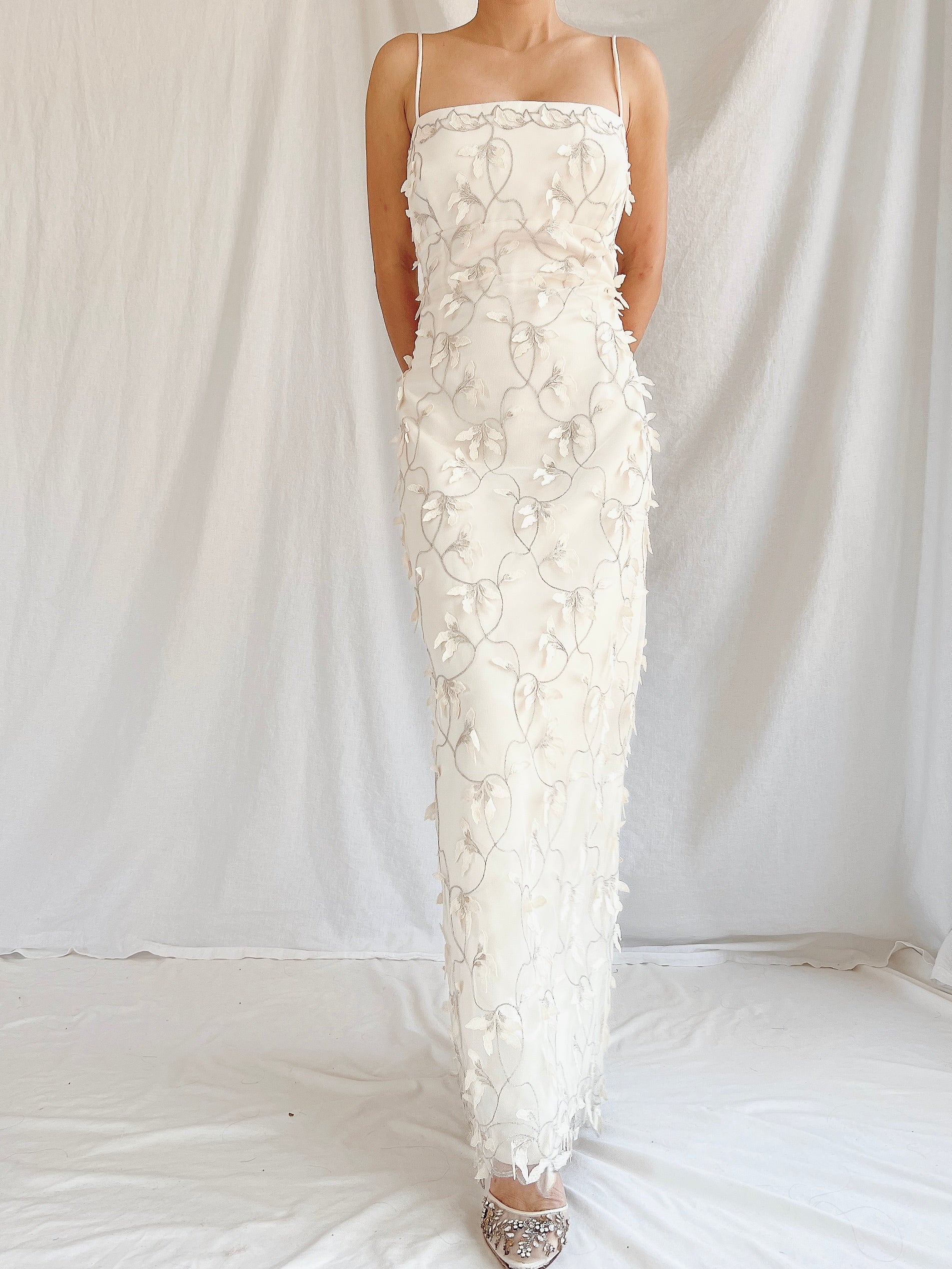 1990s 3D Floral Applique Tulle Gown - M