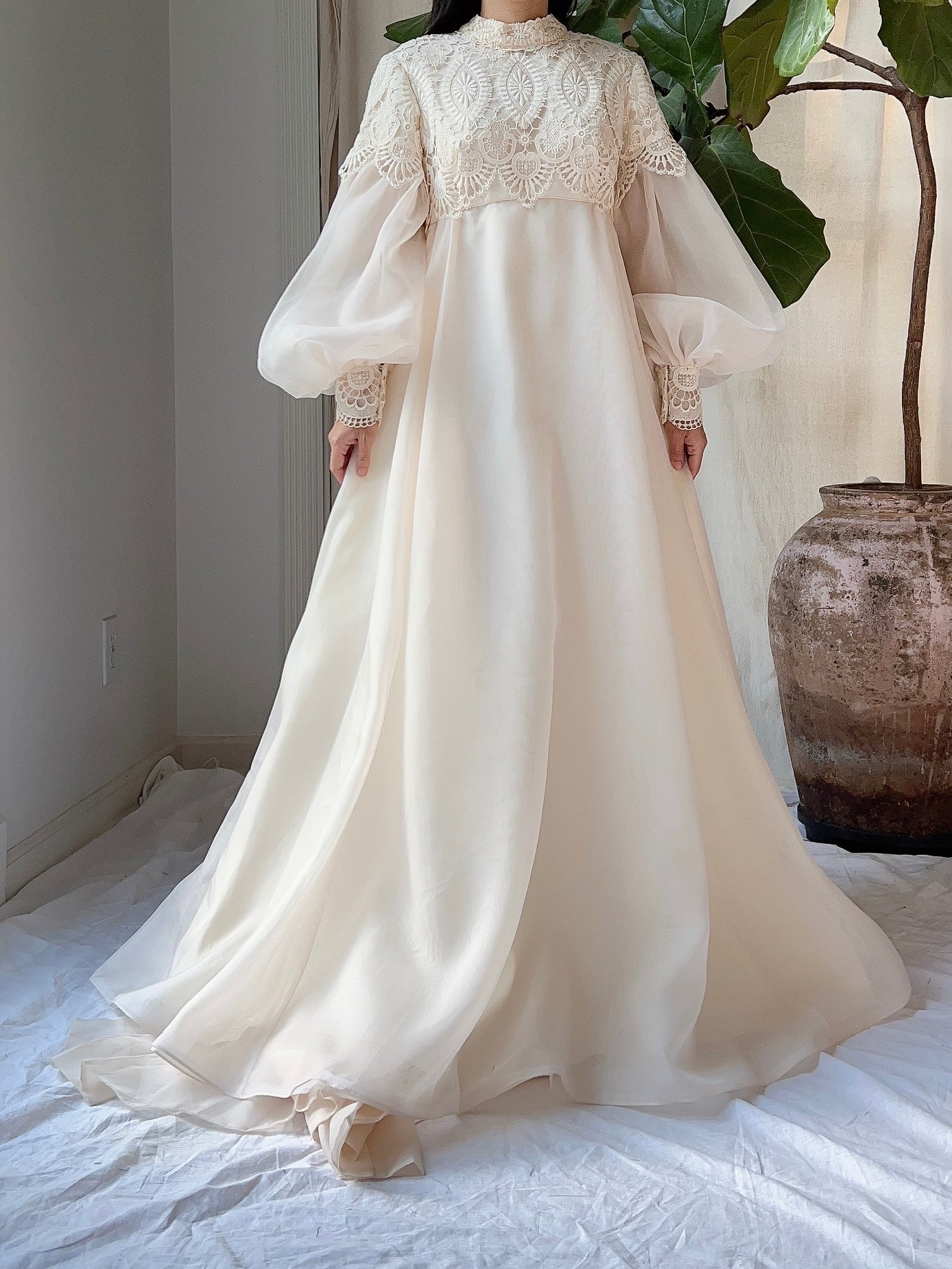 Vintage Puff Sleeves High Neck Gown - M