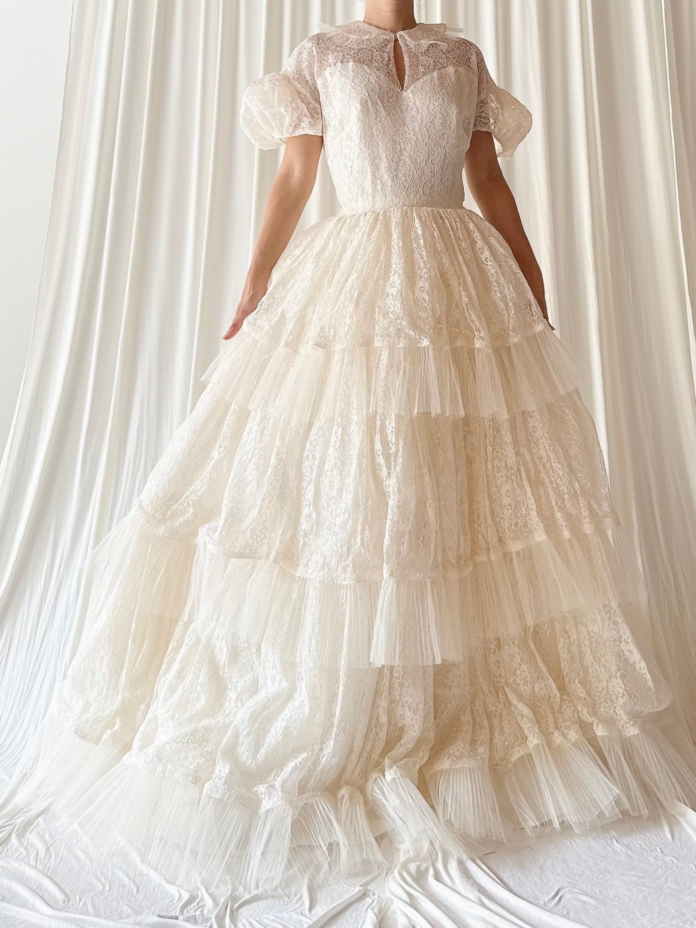 1950s Lace and Tulle Gown - S