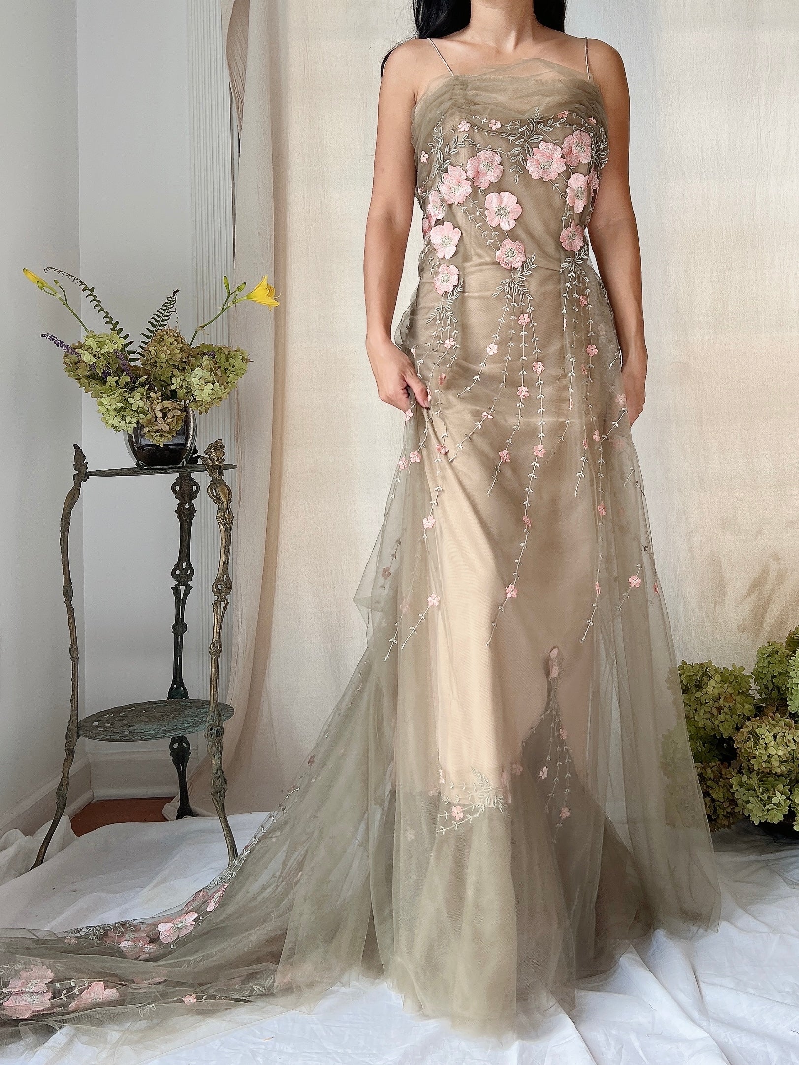 Rare Vintage Moss Carol Peretz Embroidered Tulle Gown - S/M
