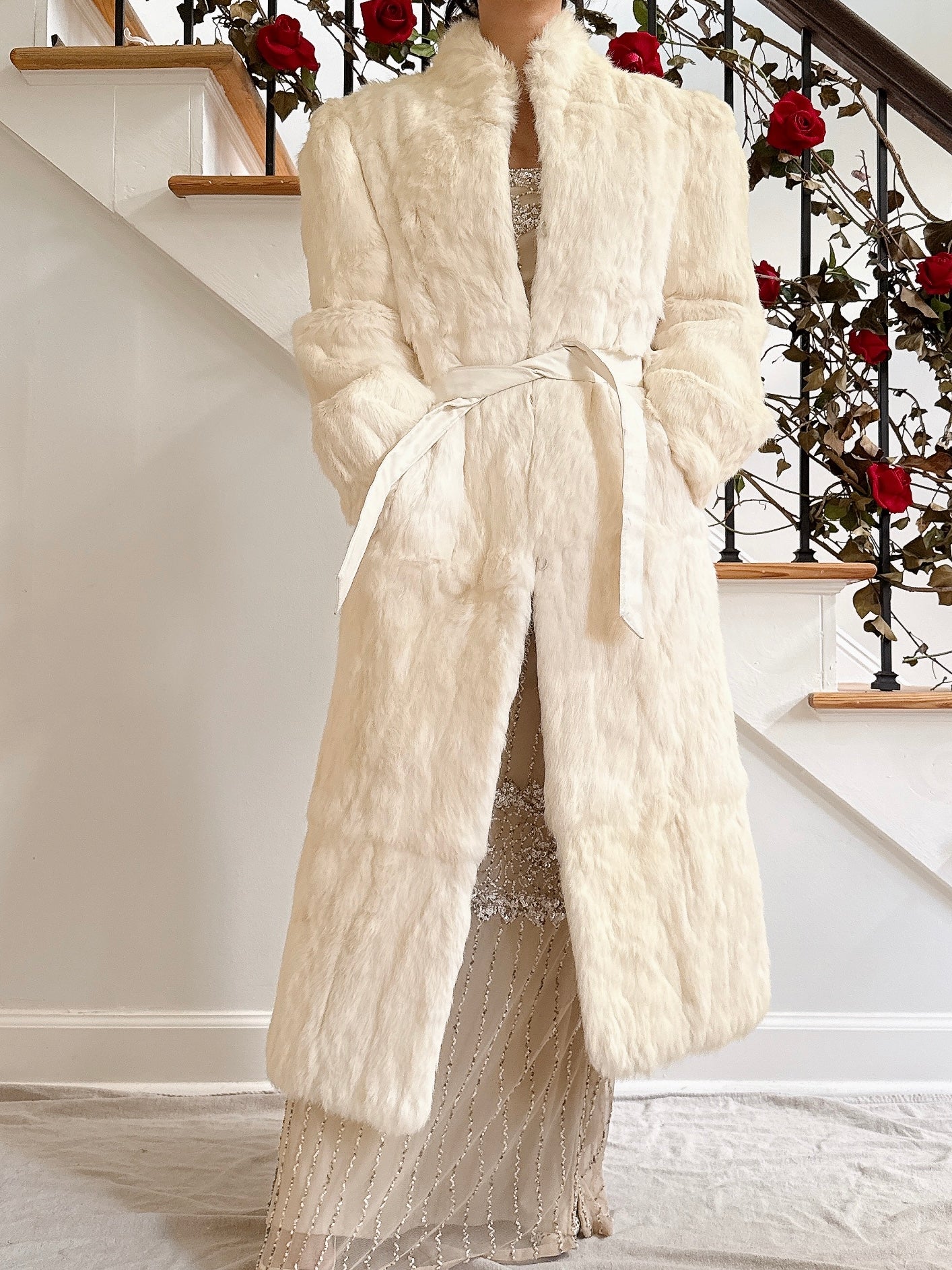 Vintage Hong Kong White Full Length Fur Coat - Size Small