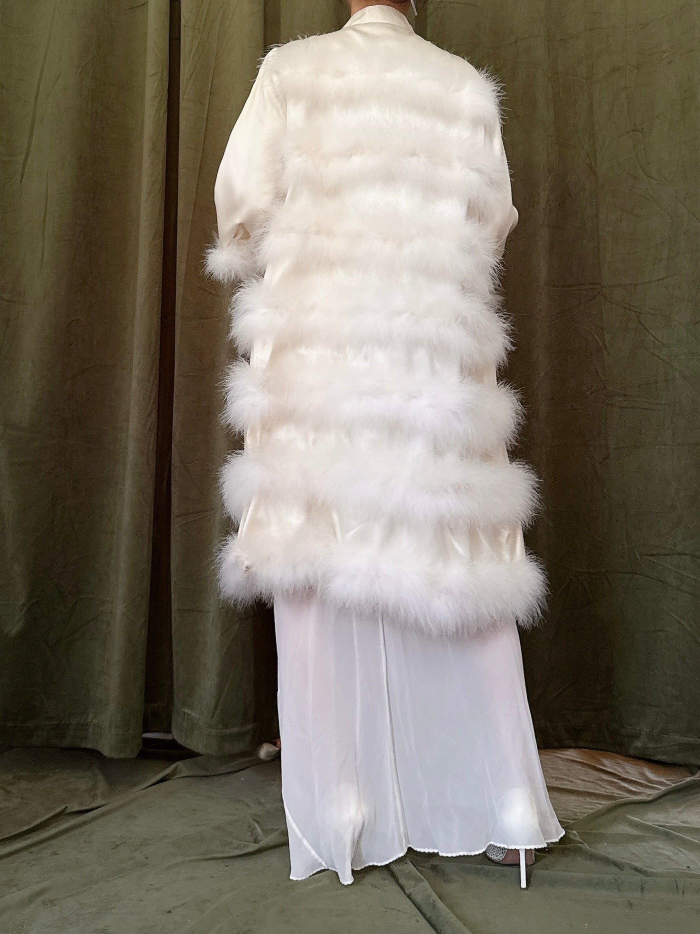 Vintage Satin Marabou Duster - M