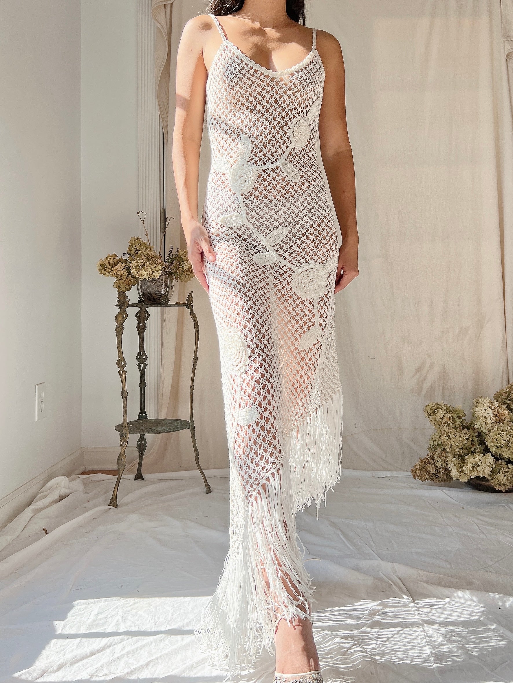 1990s Asymmetrical Hem Crochet Ivory Dress - S/M