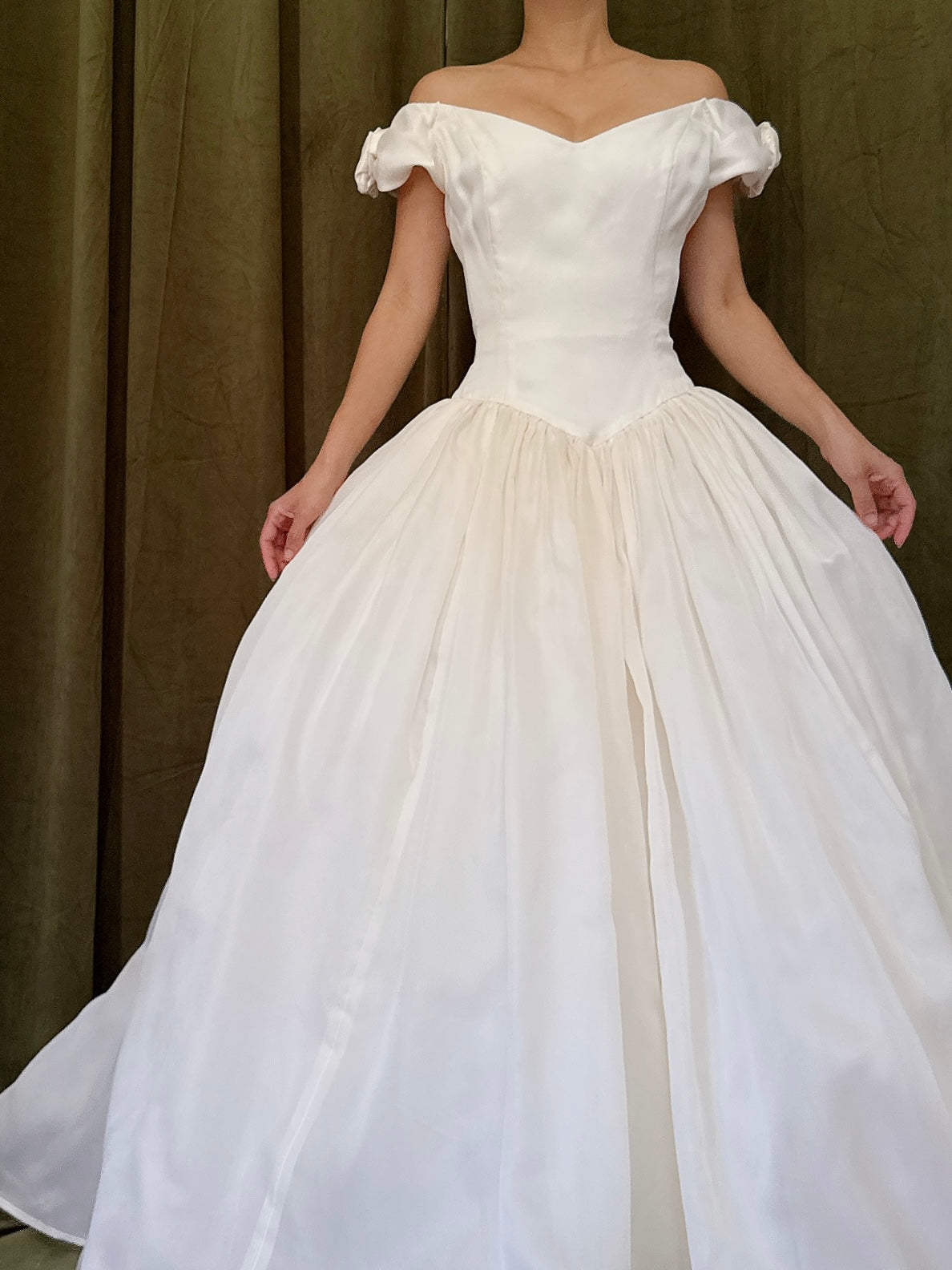 Vintage Lazaro Silk Organza Gown - M/6/8