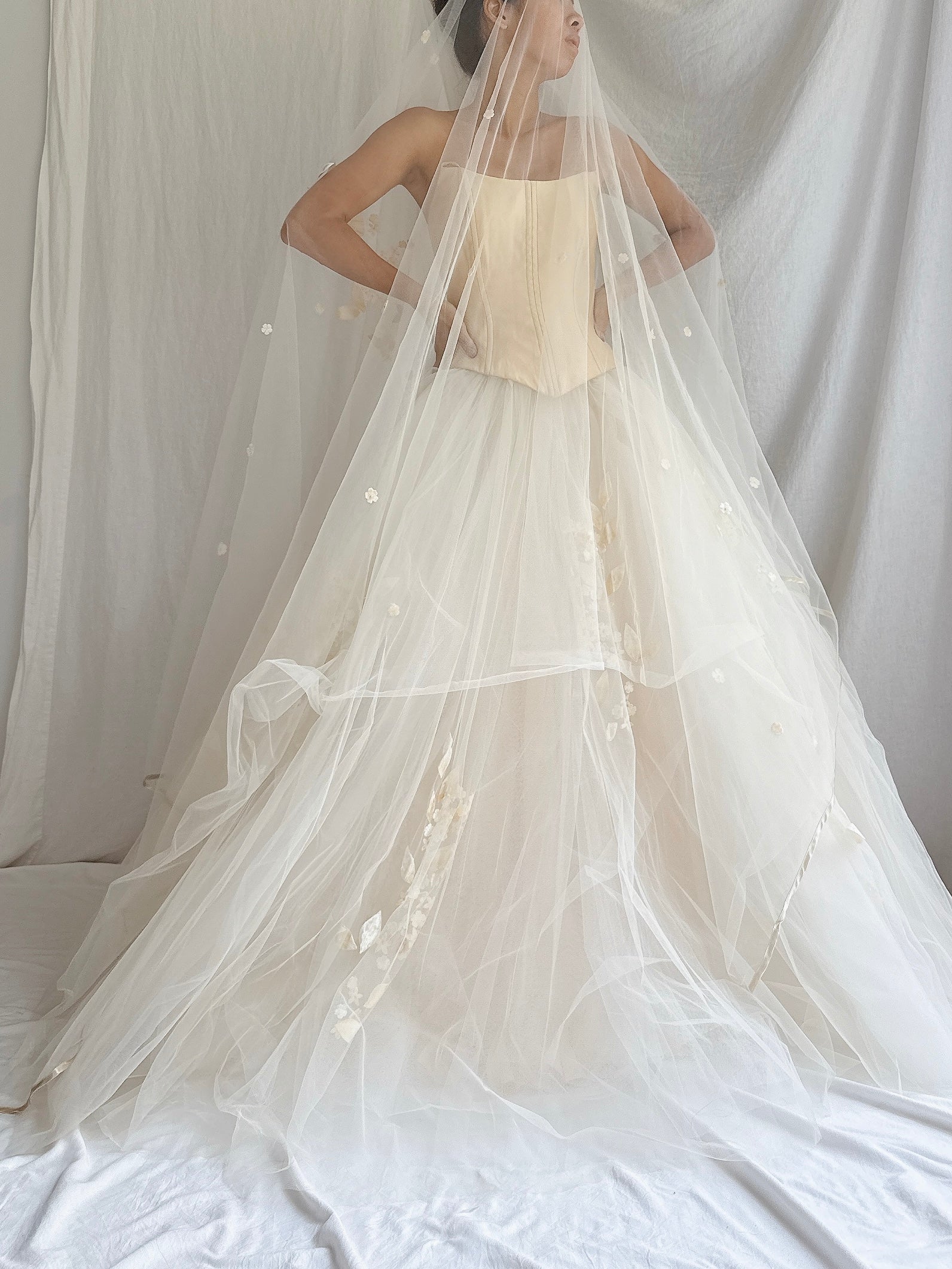 RESERVED - 1990s Bovina Italian Silk 3-Piece Wedding Gown Set - M/IT 44