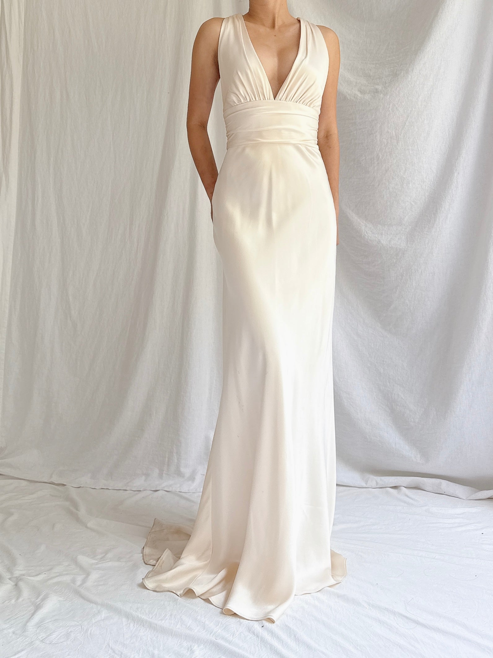 Vintage Silk Plunging Gown - XS/0/2