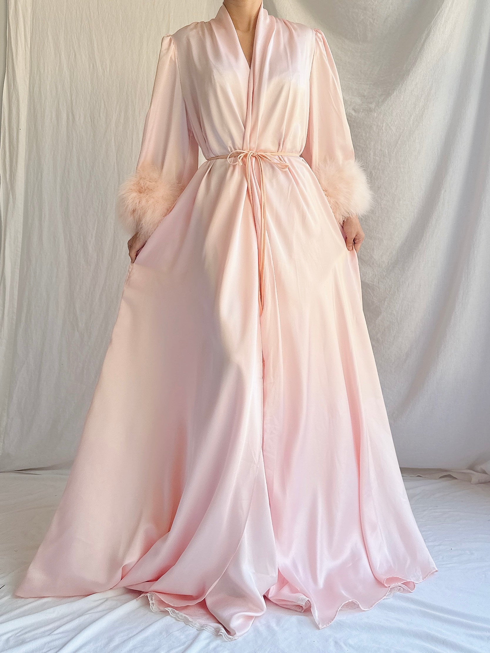 Vintage Pink Lucie Ann Feather 2 Piece Set - OSFM