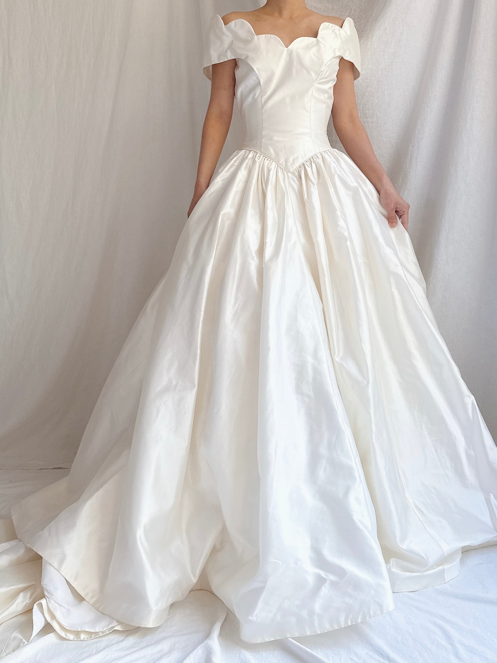 Vintage Silk Scalloped Gown - XS