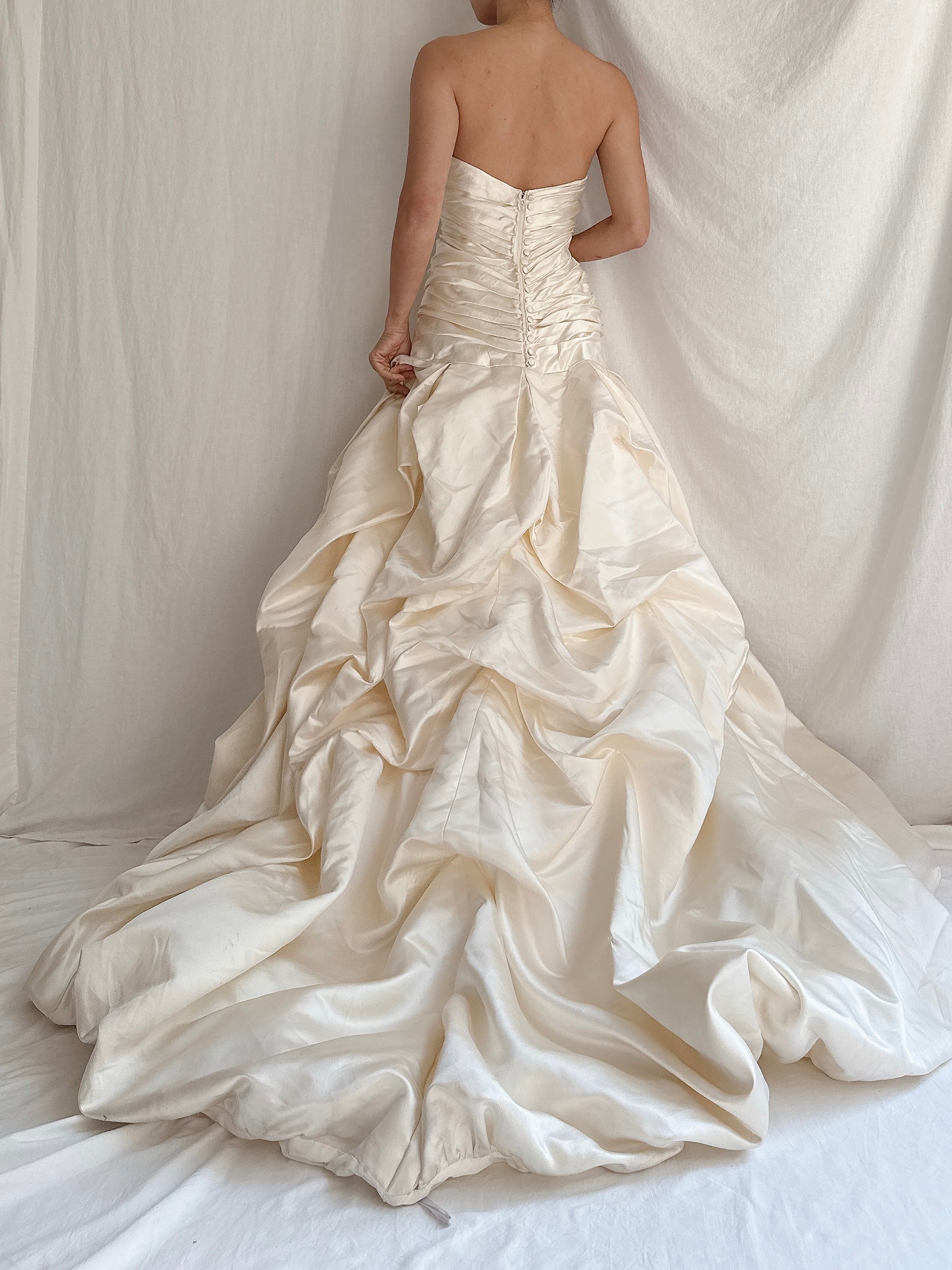 Vintage Ines di Santo Silk Ruched Dropped Waist Gown - M/8/10