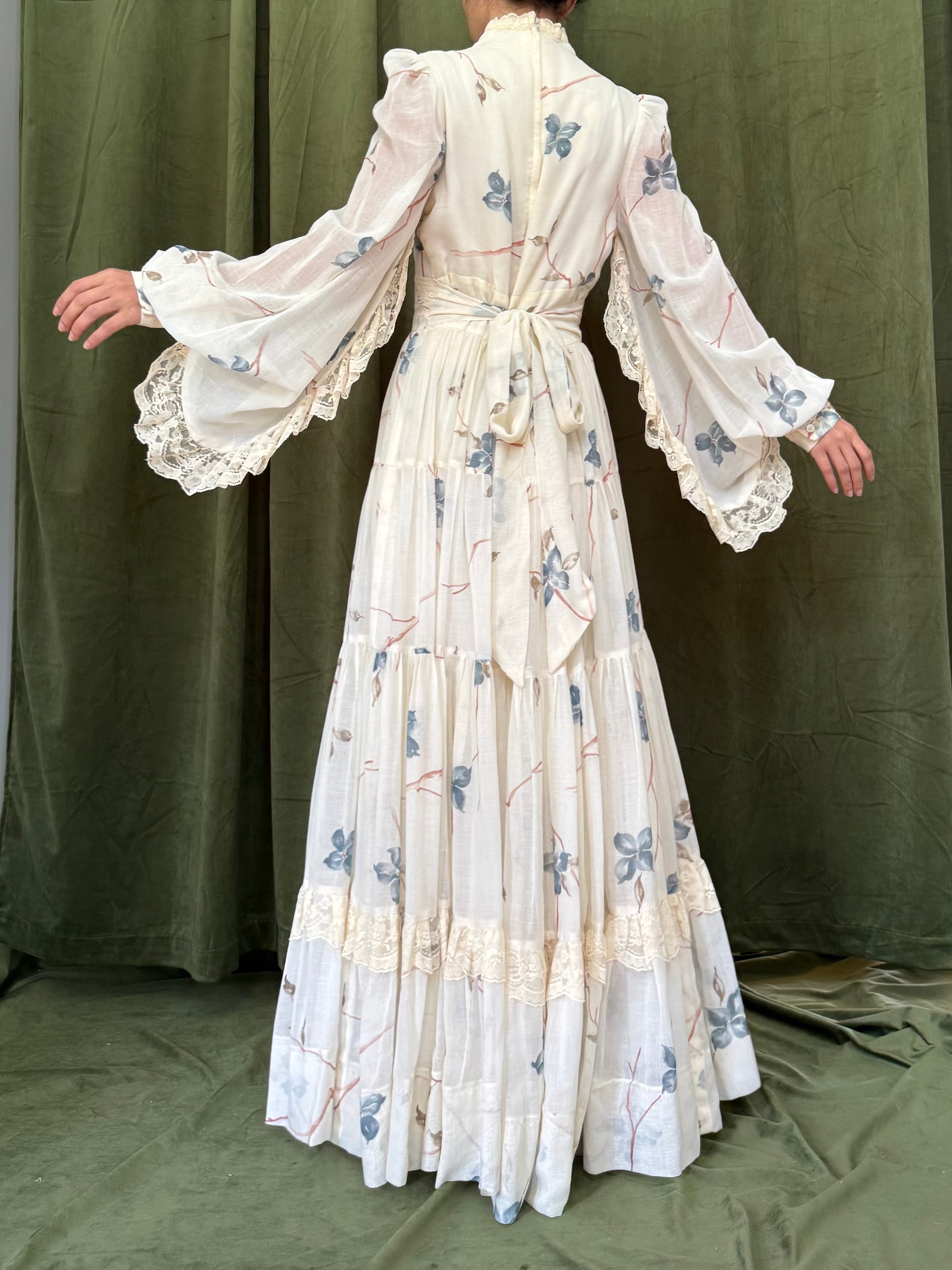 1970s Rare Gunne Sax Cotton Poet Sleeve Dress - S